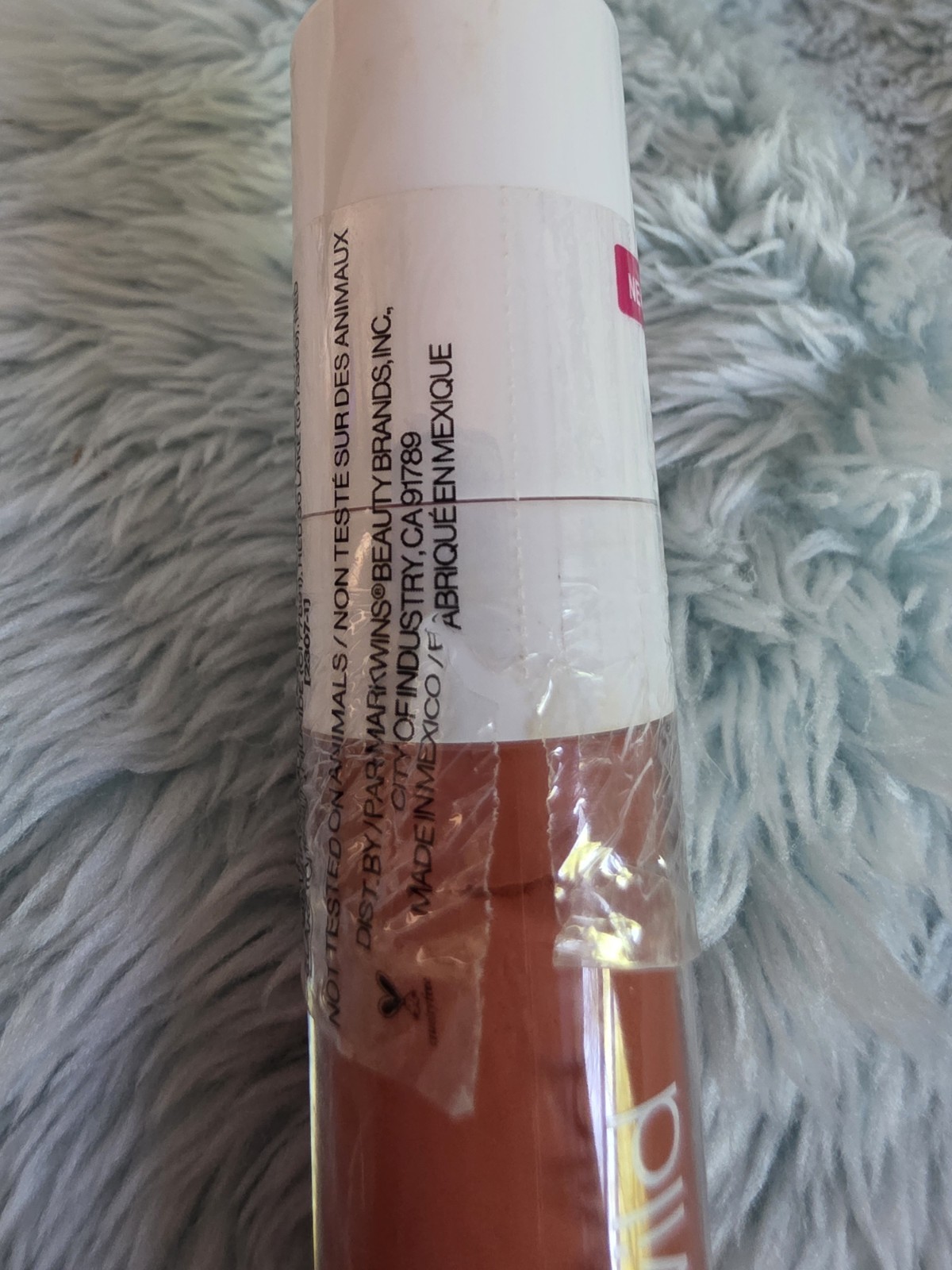 New 4pc Lot Wet N Wild Makeup Bundle – Eye, Lip, Blush, Highlighter