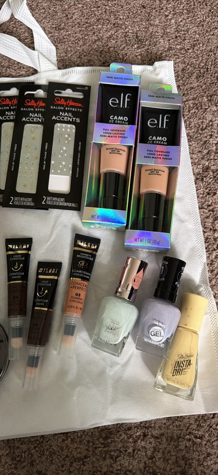 Assorted Makeup Lot: COVERGIRL Outlast, TruBlend Blush, e.l.f. Camo CC