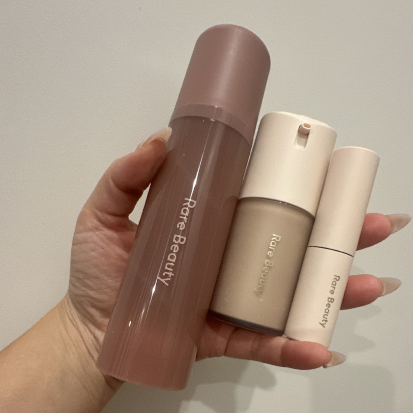 Rare Beauty Find Comfort Mist 100 mL, Matte Foundation 30 mL, Mascara Lot