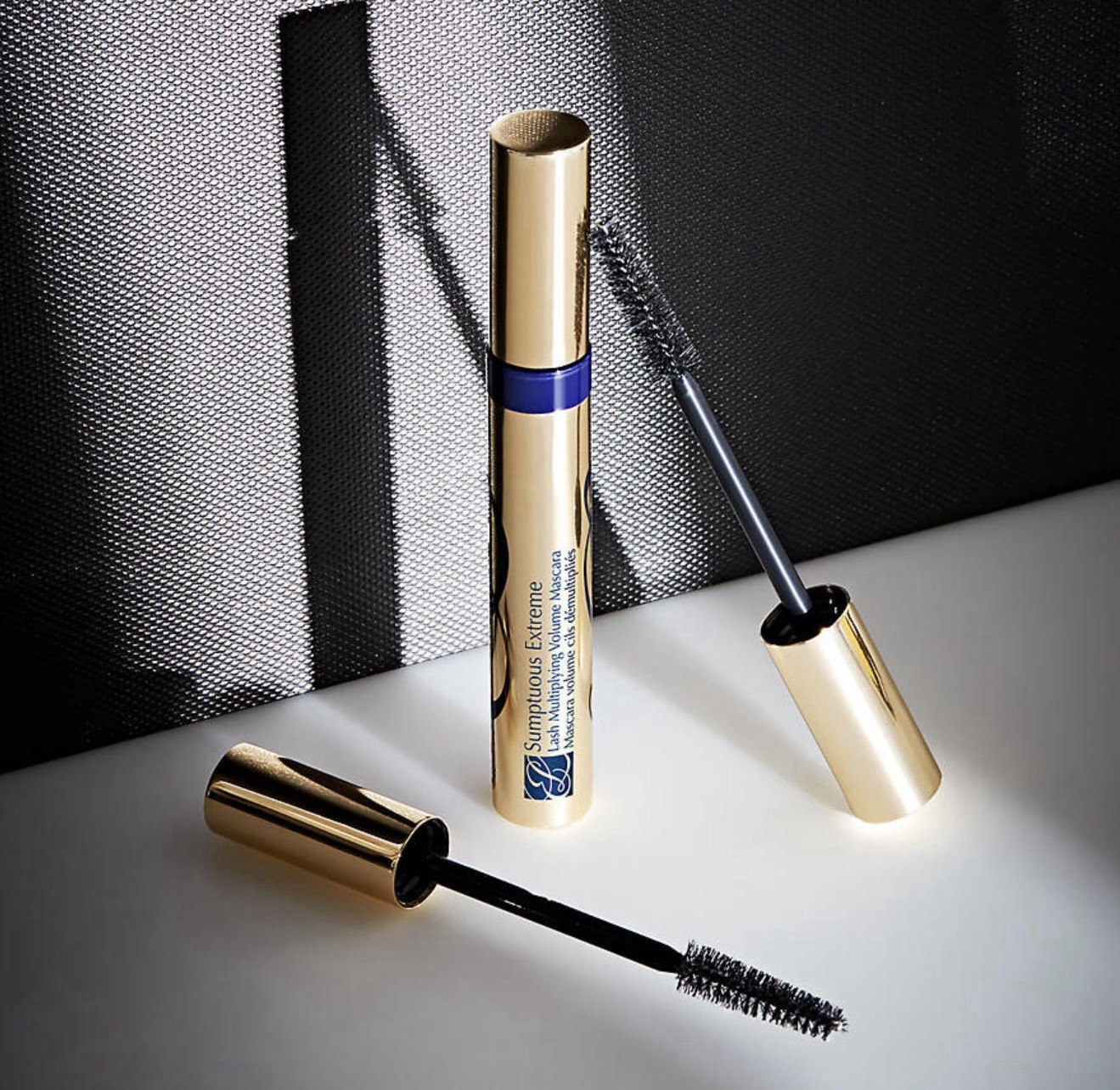 Express EARRINGS ESTEE LAUDER Sumptuous Extreme Volume Black Mascara LIPSTICK