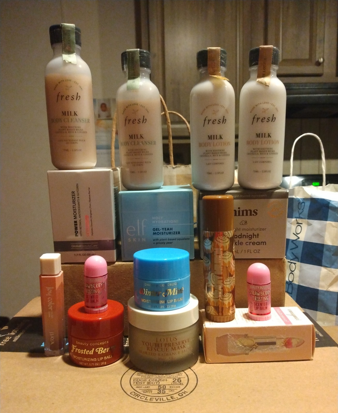 Huge 22lb New Upscale Beauty Bath Body Fragrance Skin Care Bundle-$ For Vet Care