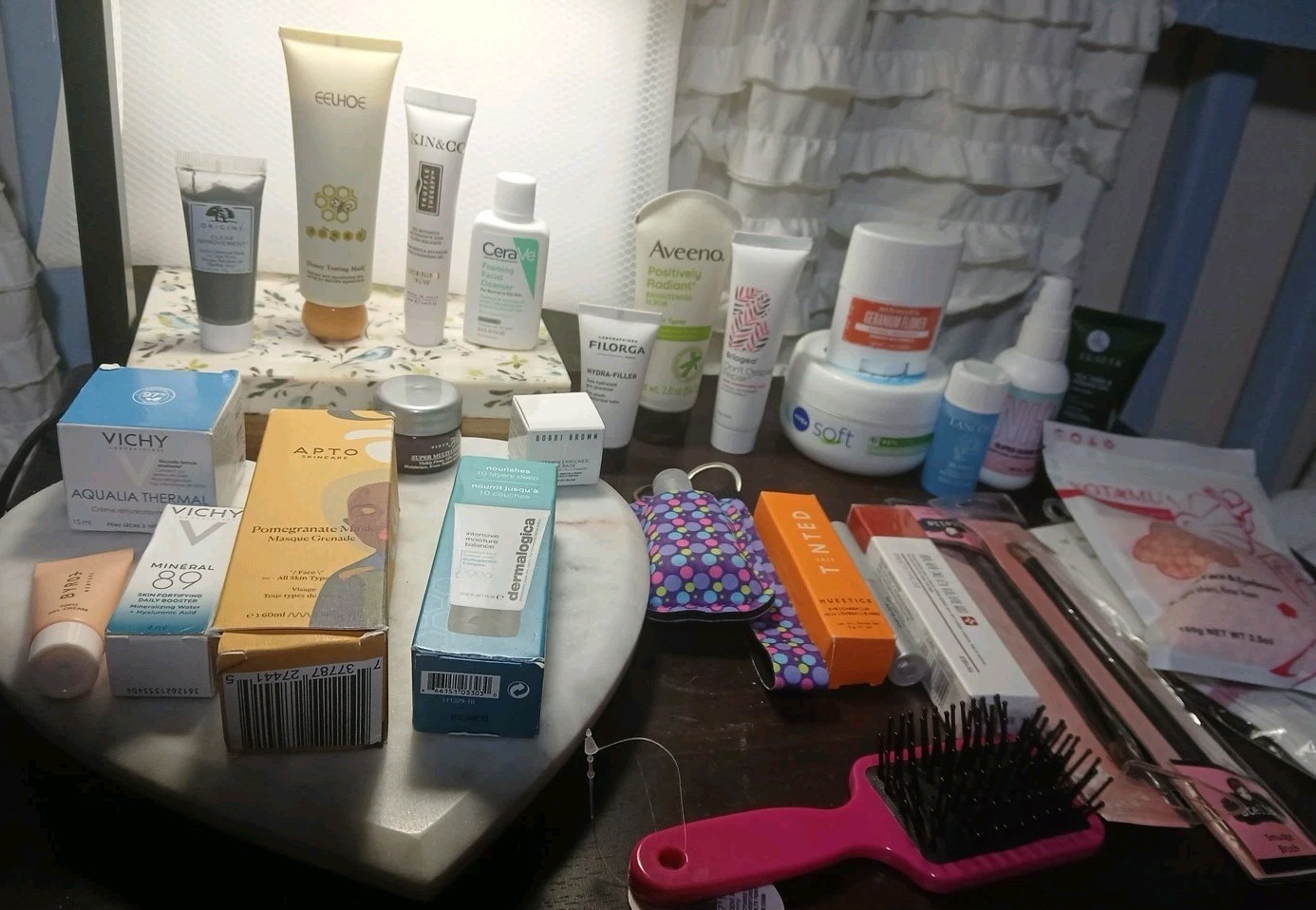 Lot of Makeup & Beauty Deluxe Samples + Full Size Nivea Briogeo + More