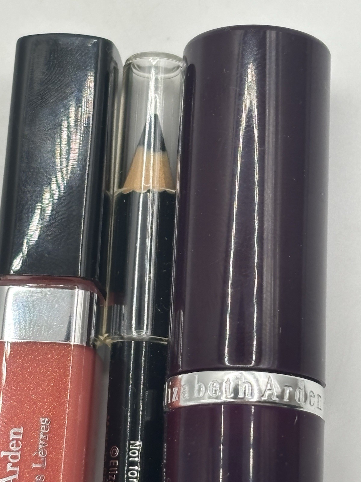 New Elizabeth Arden Lot Lipstick Lipgloss Black Eye Liner Pretty Pink Coral Kiss