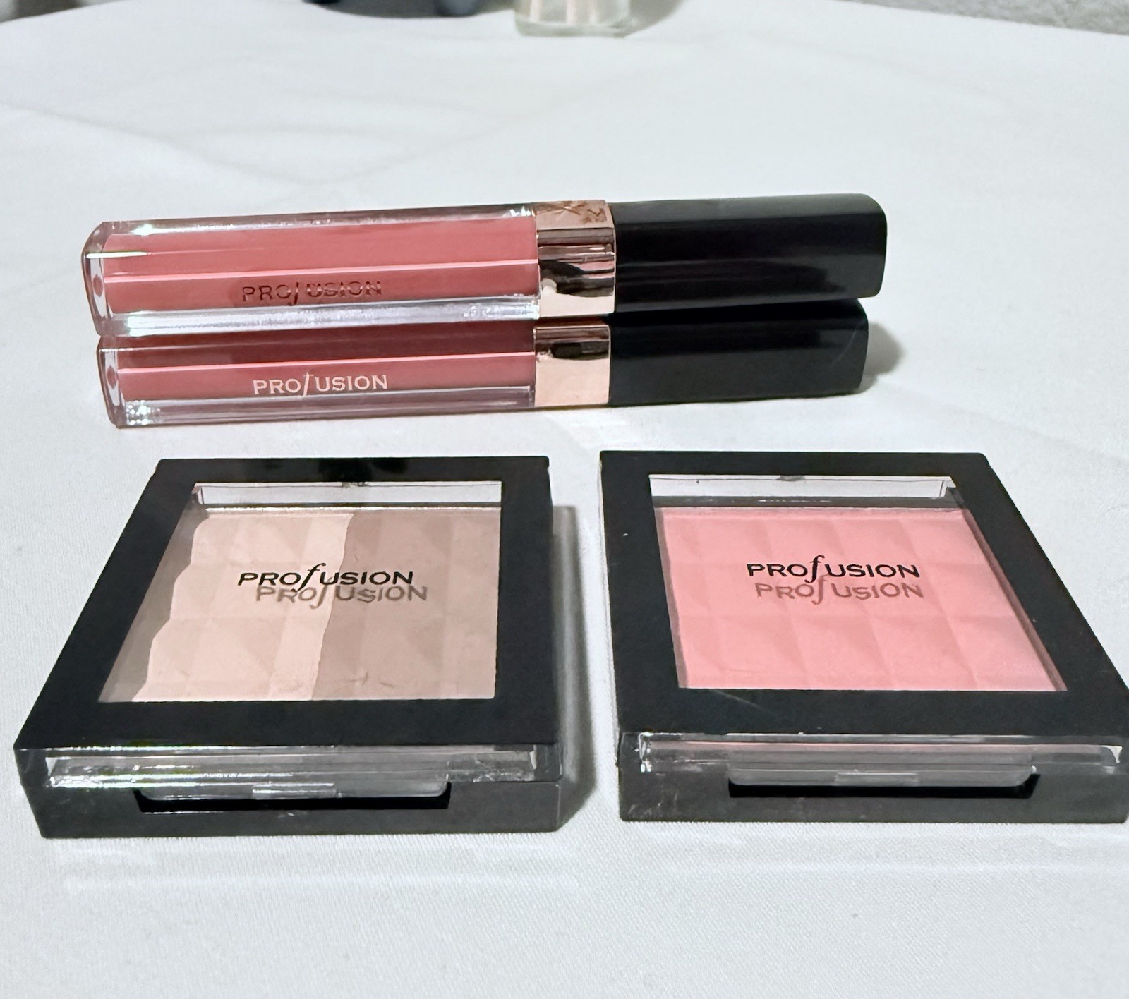 Profusion Makeup Bundle: Bronzer/highlighter Combo, Blush, And 2 Lipglosses
