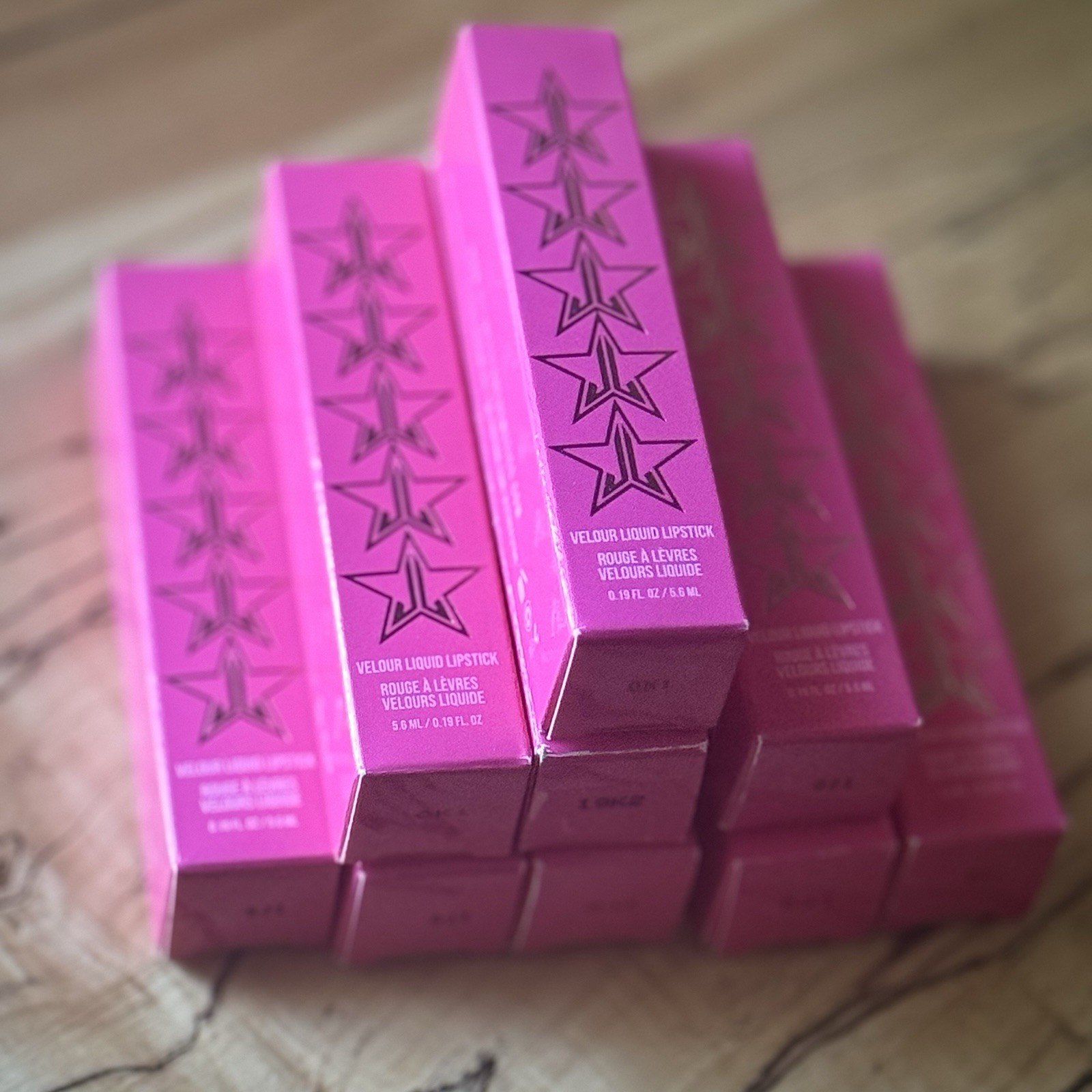 Jeffree Star Small Mystery Box – 10 Pieces!!