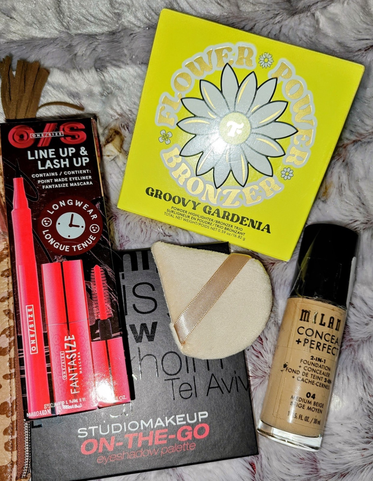 Beauty Bundle Feat Studio Makeup,One/Size, PIXI,Ann Klein, Lottie,Milani, Flower