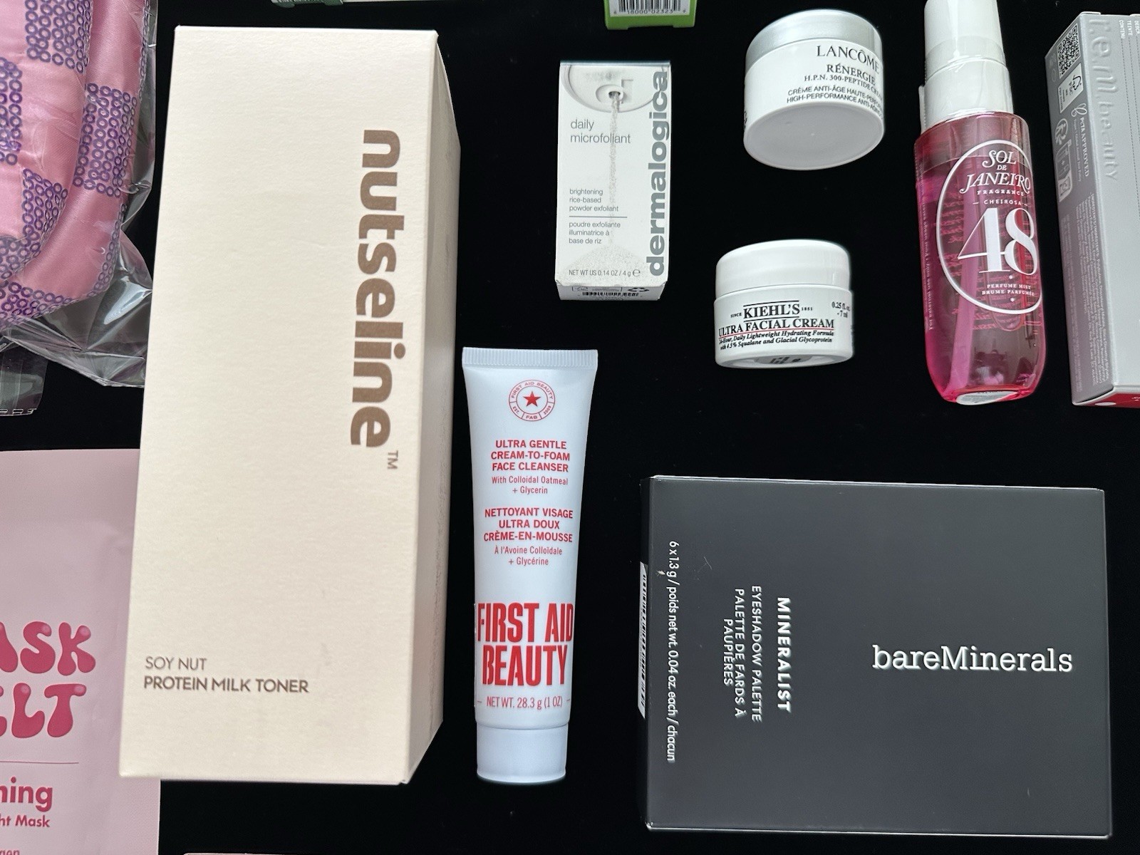 Luxury Beauty Bundle Bare Minerals Sol de Janeiro Tower28 Dolce & Gabbana +