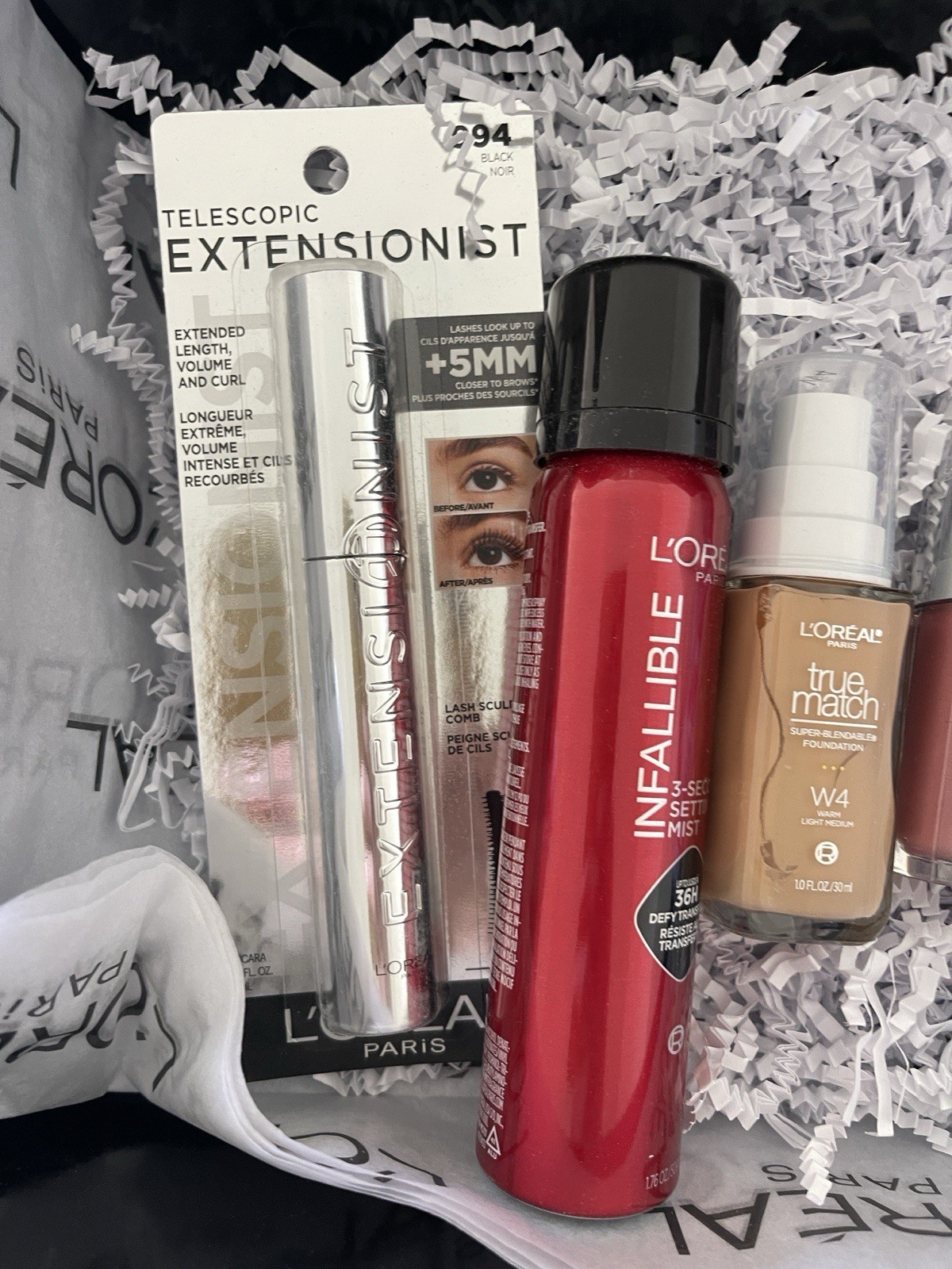 L’Oréal Women Makeup Bundle