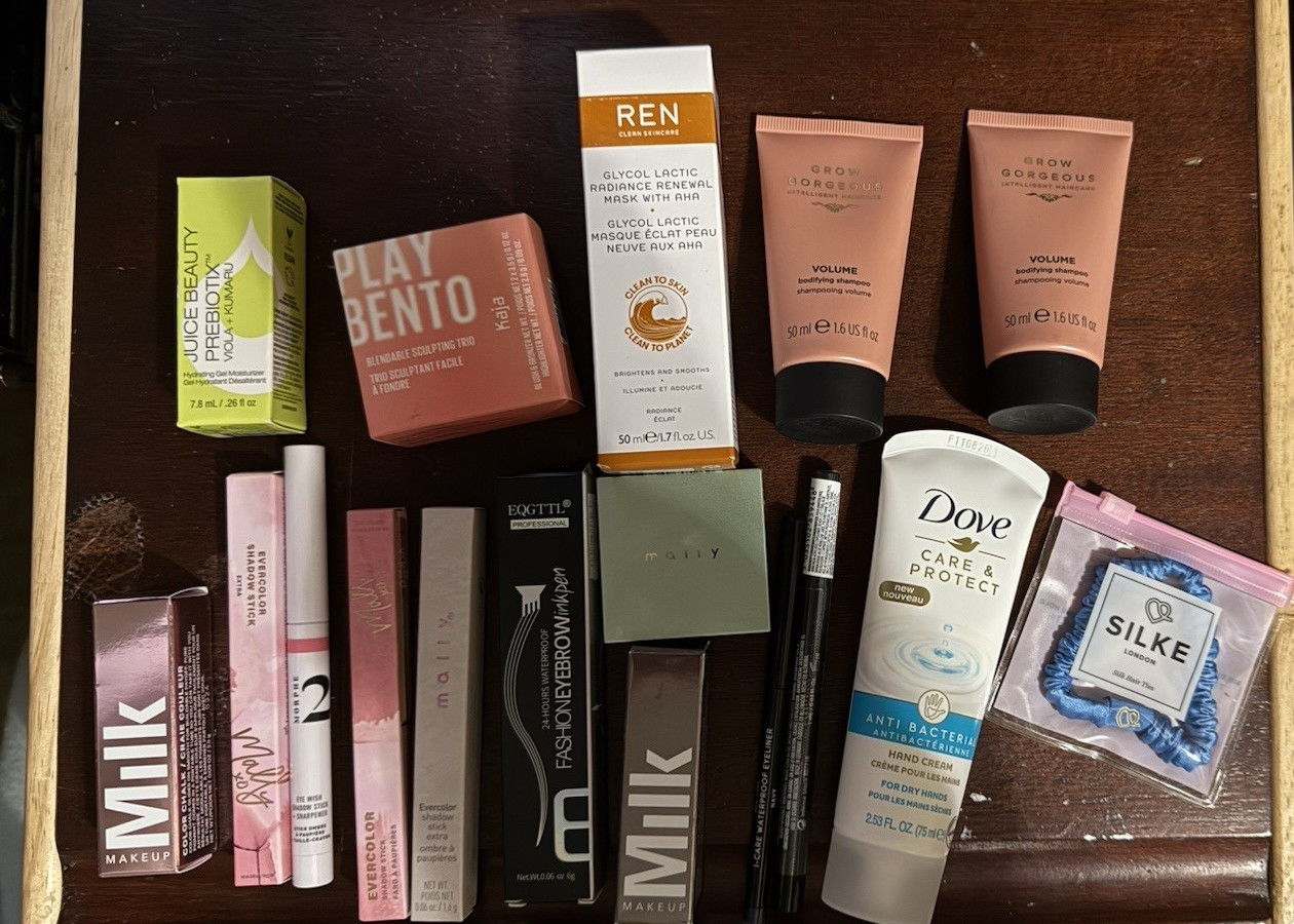 Makeup Bundle featuring Milk, Mally, Kaja, Dove, Silkie, Grow Gorgeous, REN, mor
