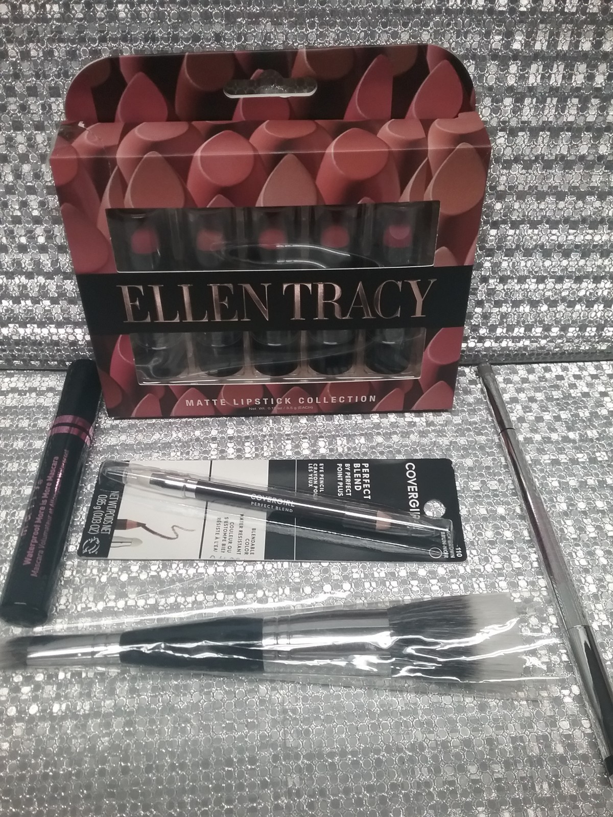 Lot of 5 Cosmetic Makeup Ellen Tracy 5Pc set, Covergirl Eye Pencil , Mally New