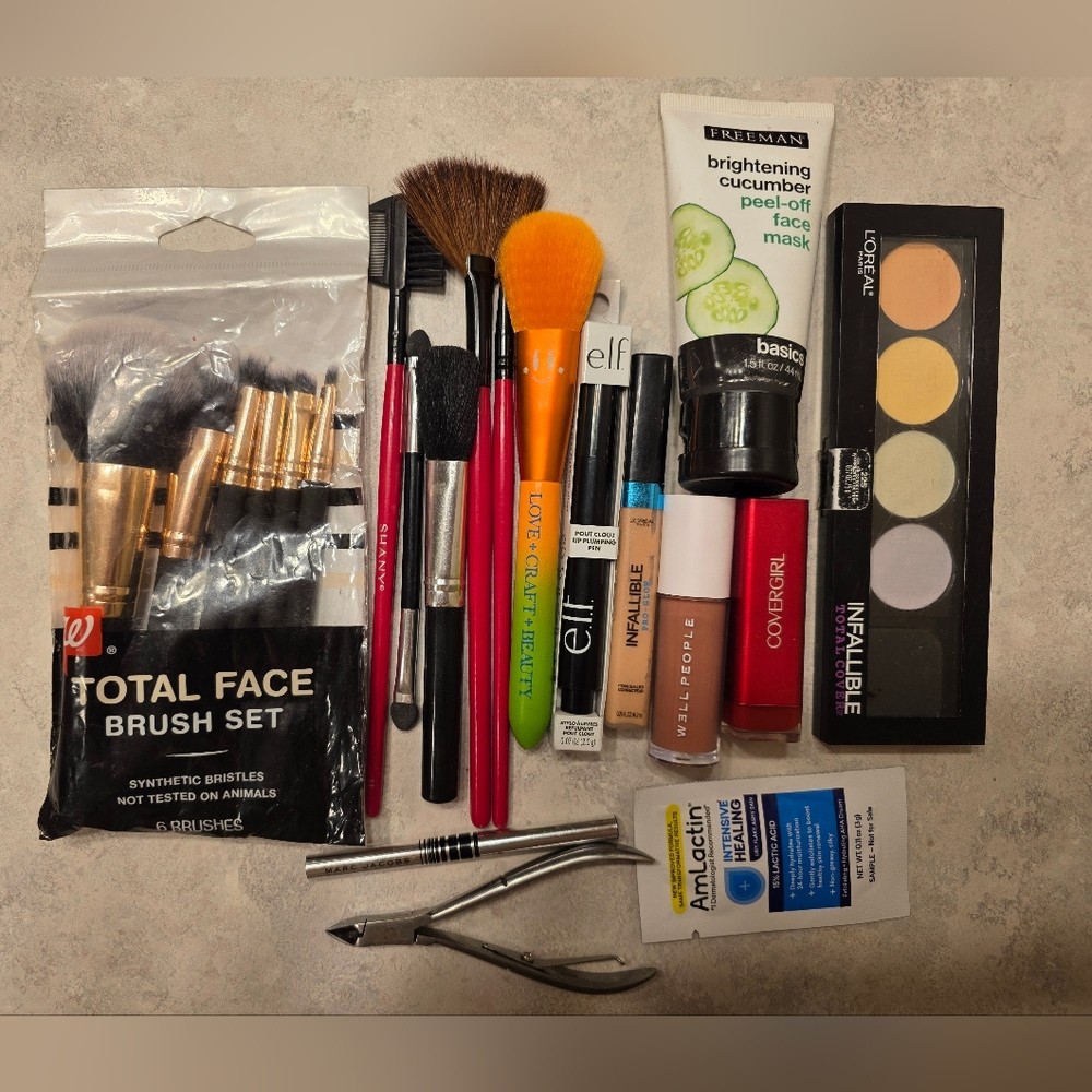 Lot Of Multiple Makeup And Skincare Items