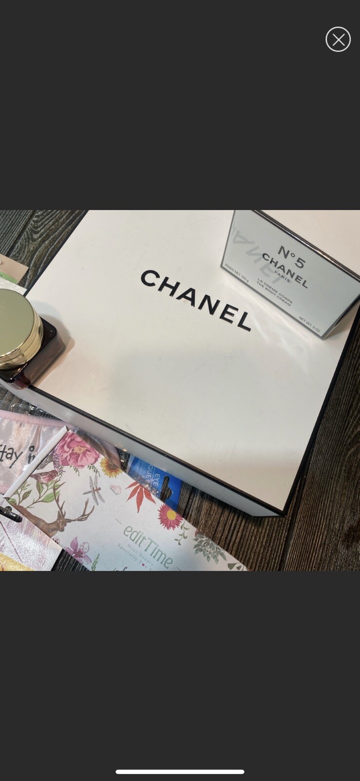 Beauty care make up lot ! Chanel STILA the Ordinary Estée Lauder lipgloss
