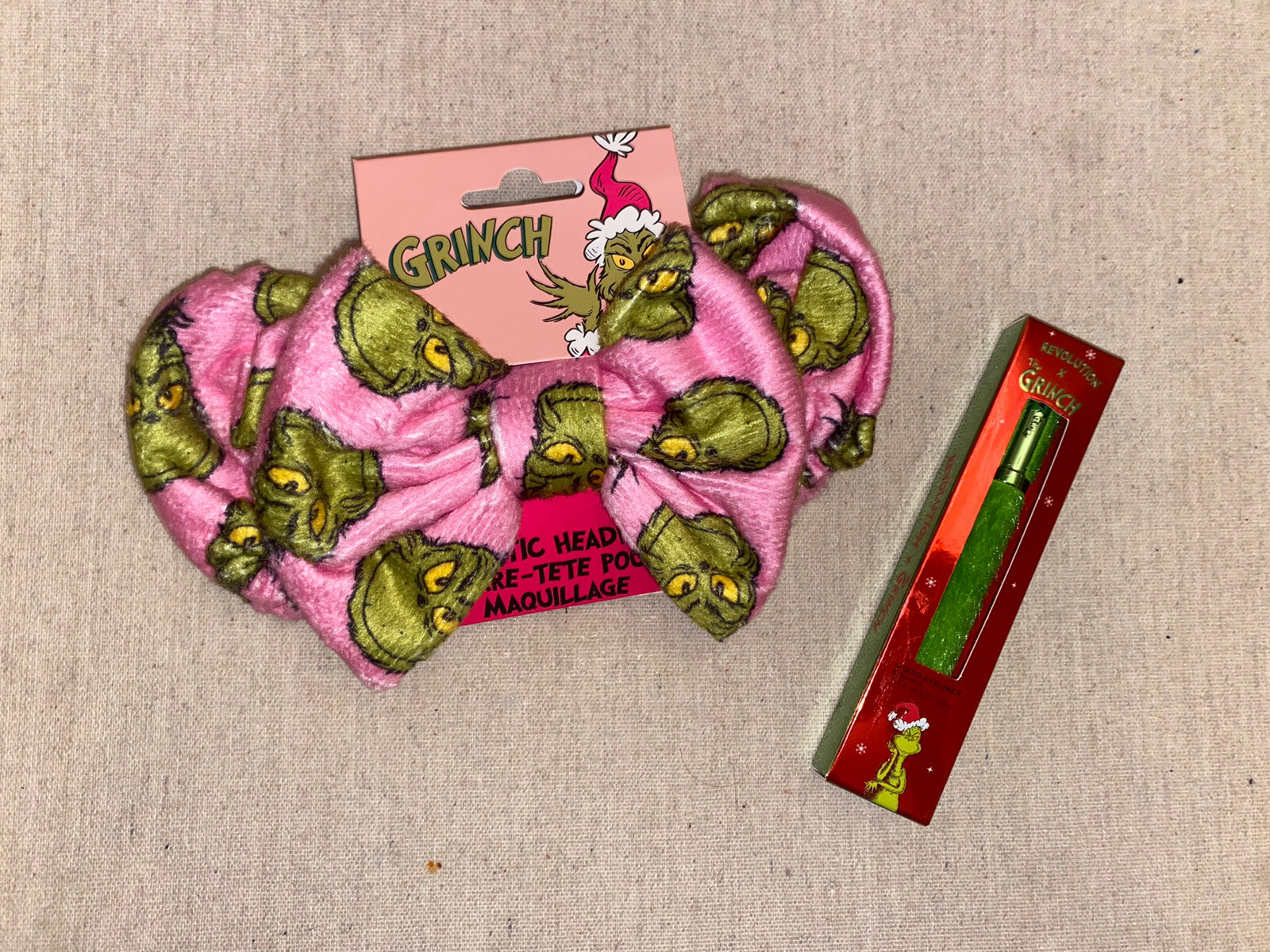 NEW / SEALED! The Grinch x Makeup Revolution Eyeliner & Headband Holiday Set 2