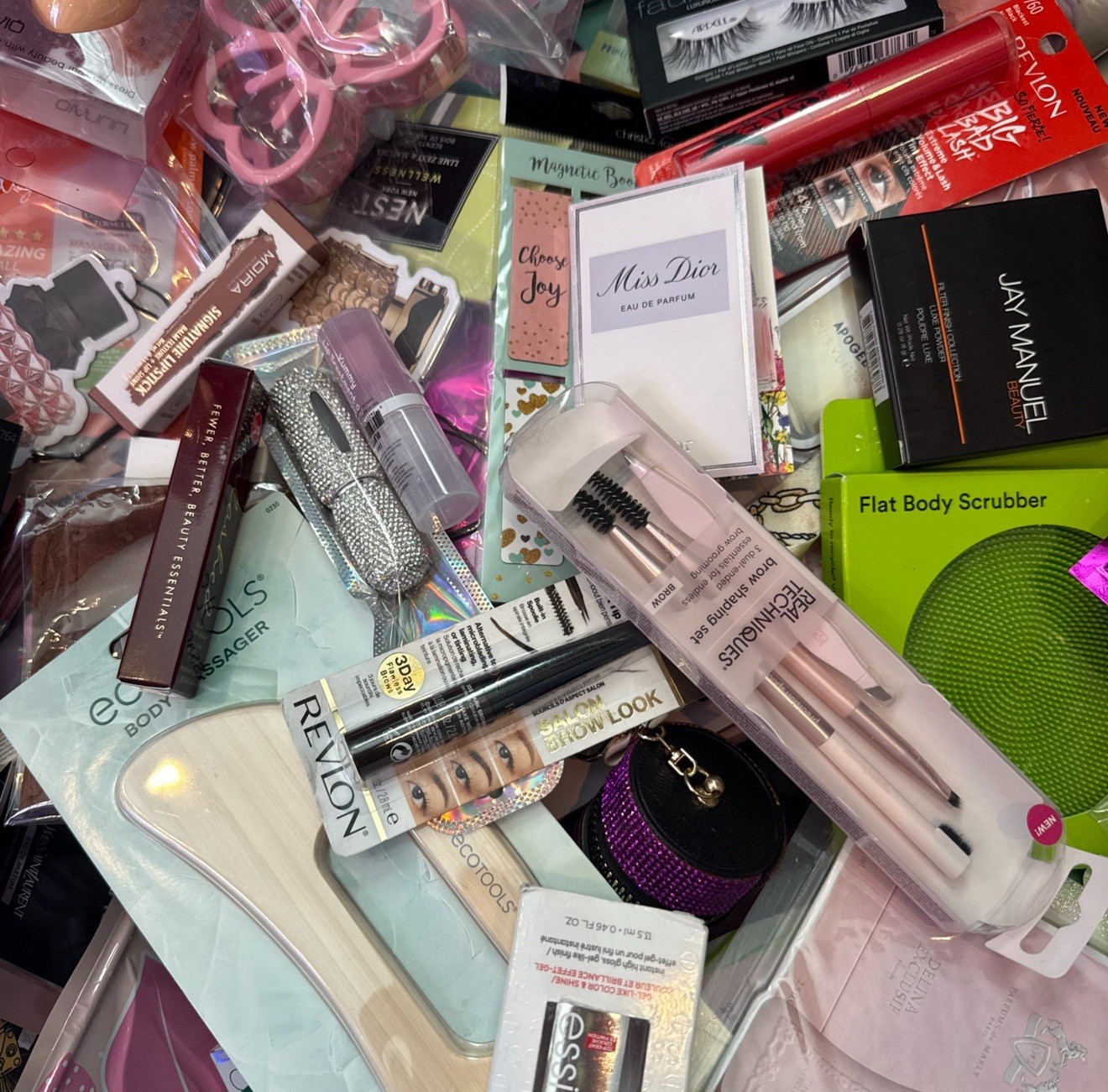 X-LARGE MYSTERY SCOOP! 20+ Beauty/Makeup/Accessories High End items