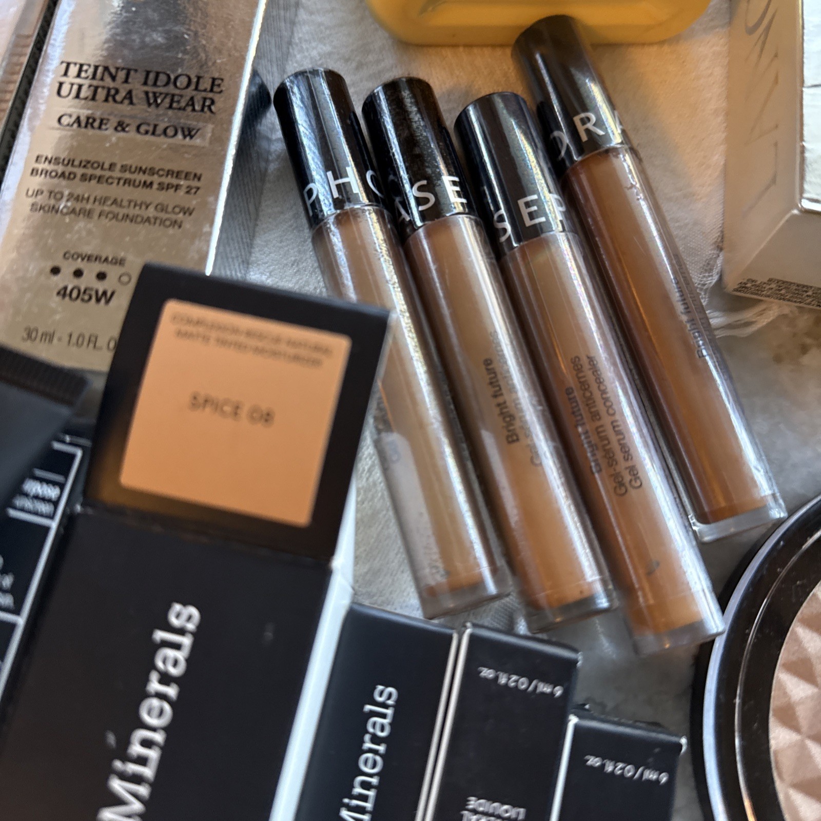 High-End Beauty Mystery 5 Pieces Box Sephora La Roche Lancôme Hudabeauty Fullsz