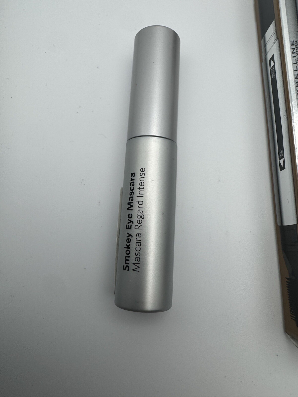 Lot Of Eye makeup Products Maybelline, CoverGirl, L’Oreal, Bobbi Brown-see Pics