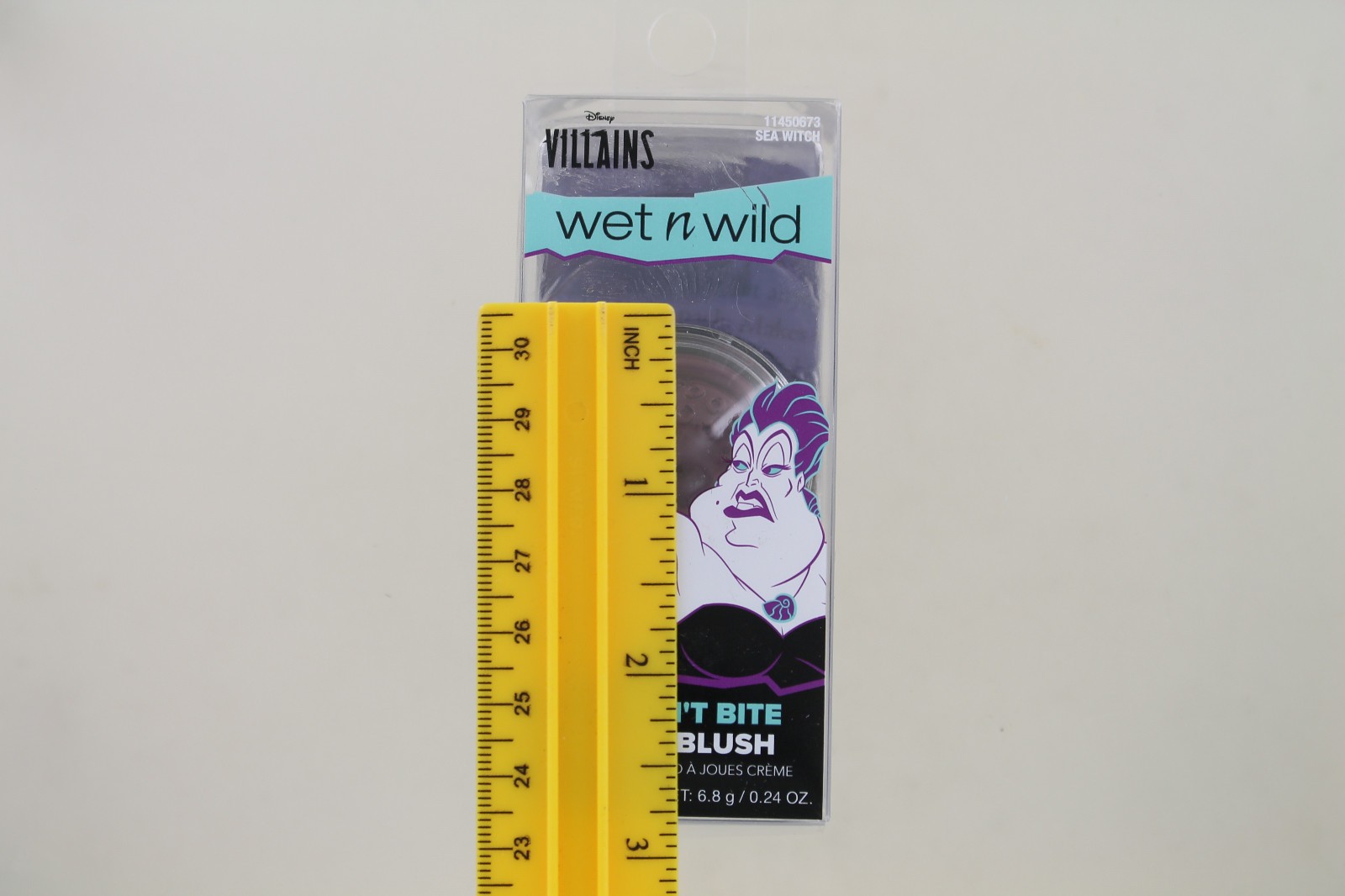 New Wet N Wild Disney Villains Lot – Ursula – Bag, 2 Blush, Highlighter