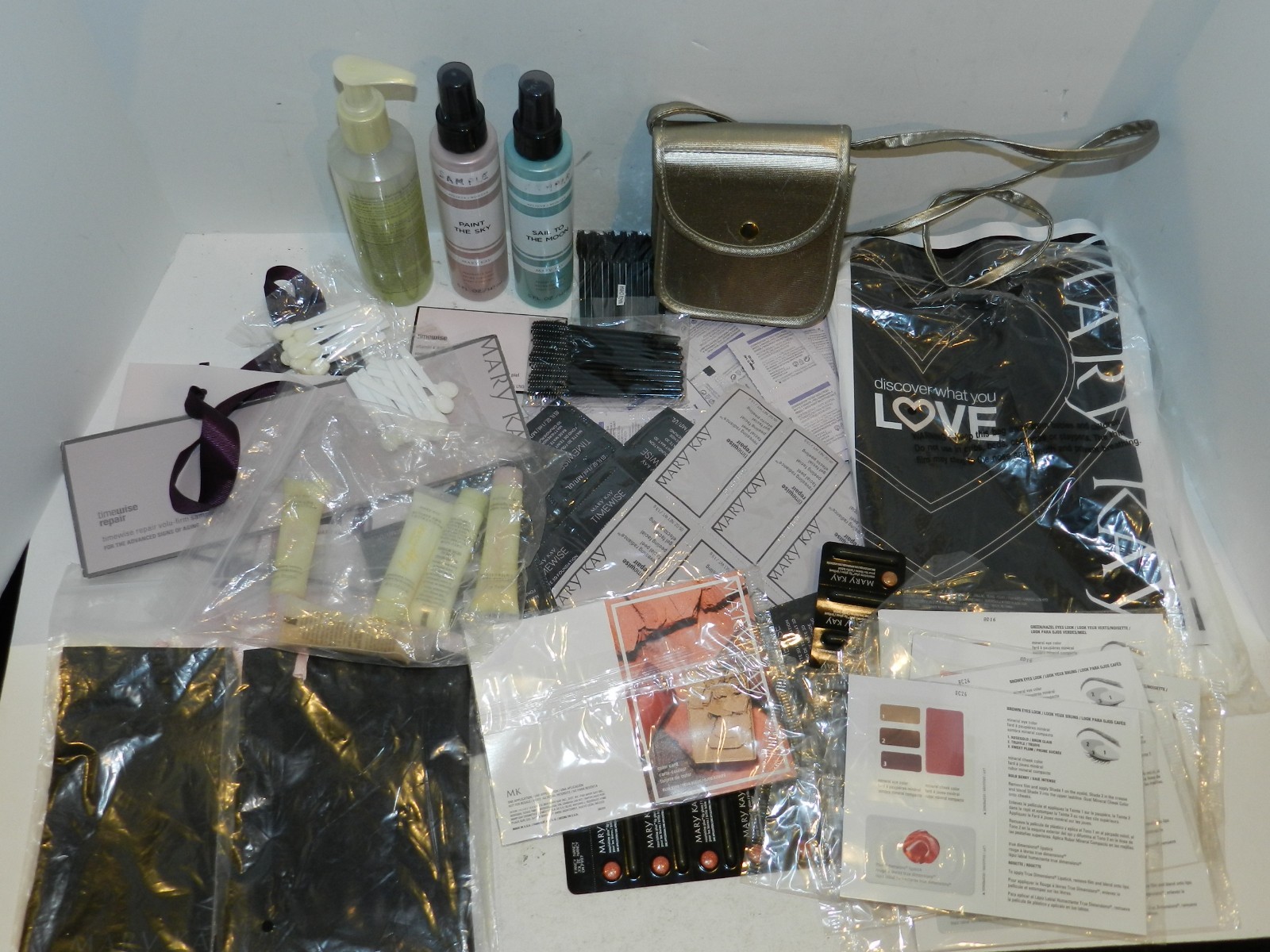 Huge Vintage Lot of Mary Kay Avon Trays Lotion Brush Spray Bags Purse Samplers