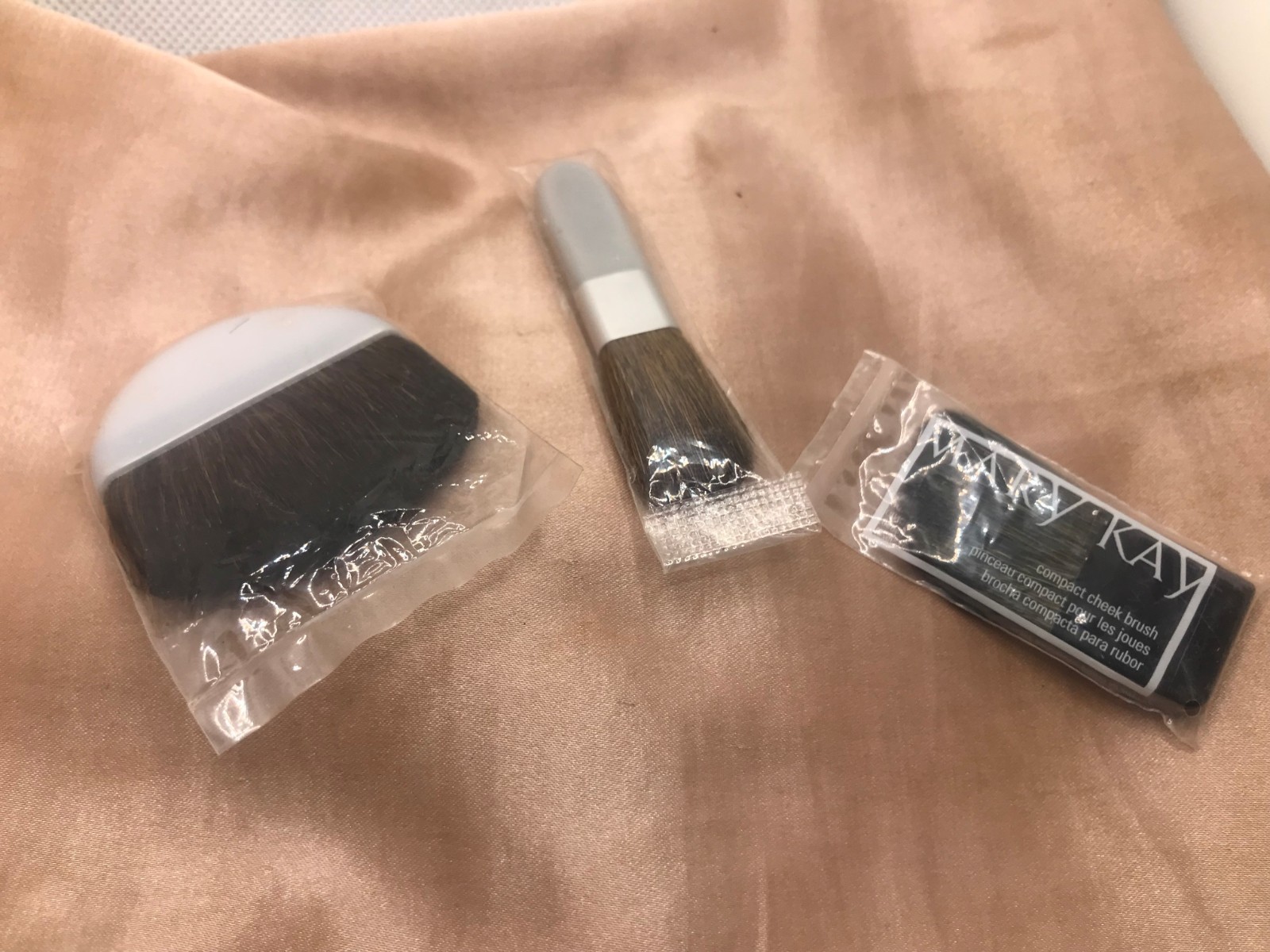 Mary Kay Compacts, Lip Pencil, Mini Brushes and Hand Cream Lot. 10 Pieces ~ New!
