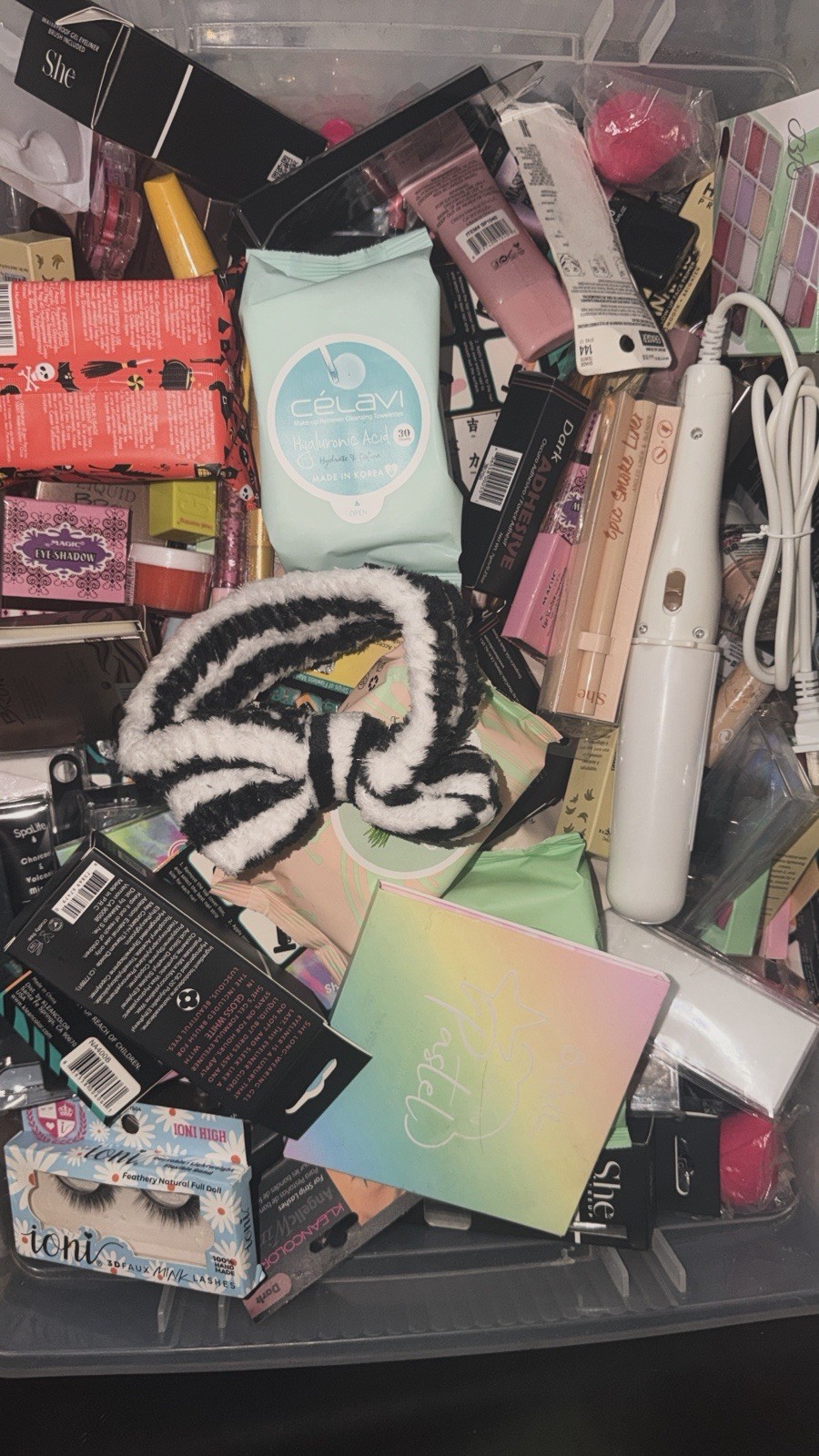 Wholesale Lot Makeup 500 Items All New