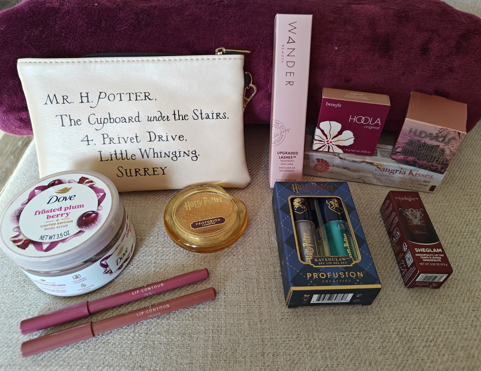 Small Beauty Bundle, Assorted Brands, Profusion, Wander, Dove, Benefit +
