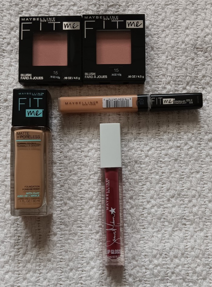 Maybelline Fit Me Blush NUDE Lip Gloss Liner Rich Tan Foundation Concealer Lot