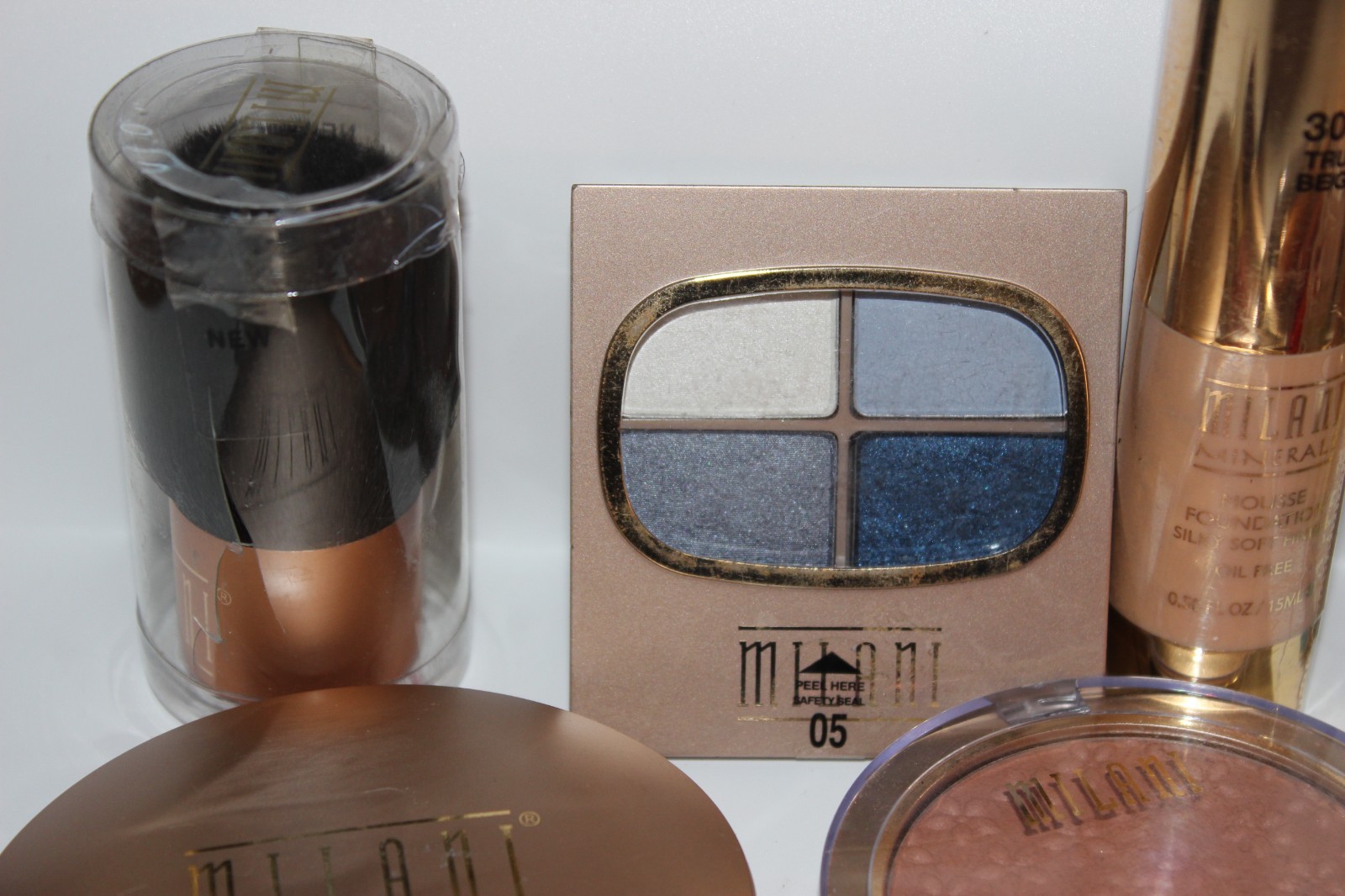 Huge 16 Lot Milani Assorted Eye Shadow, Lips, Loose & Pressed Powder, Mineral