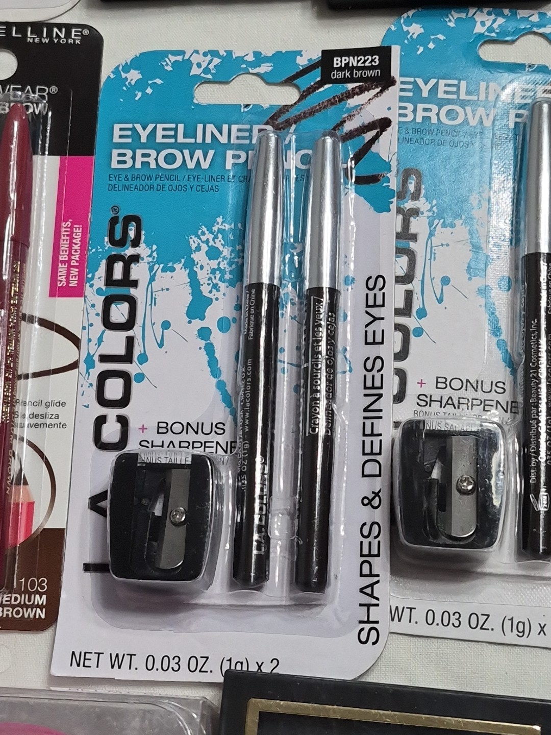 New Makeup Lot of 27 Covergirl Maybelline LA Colors Wet N’ Wild Eyes cheek Face