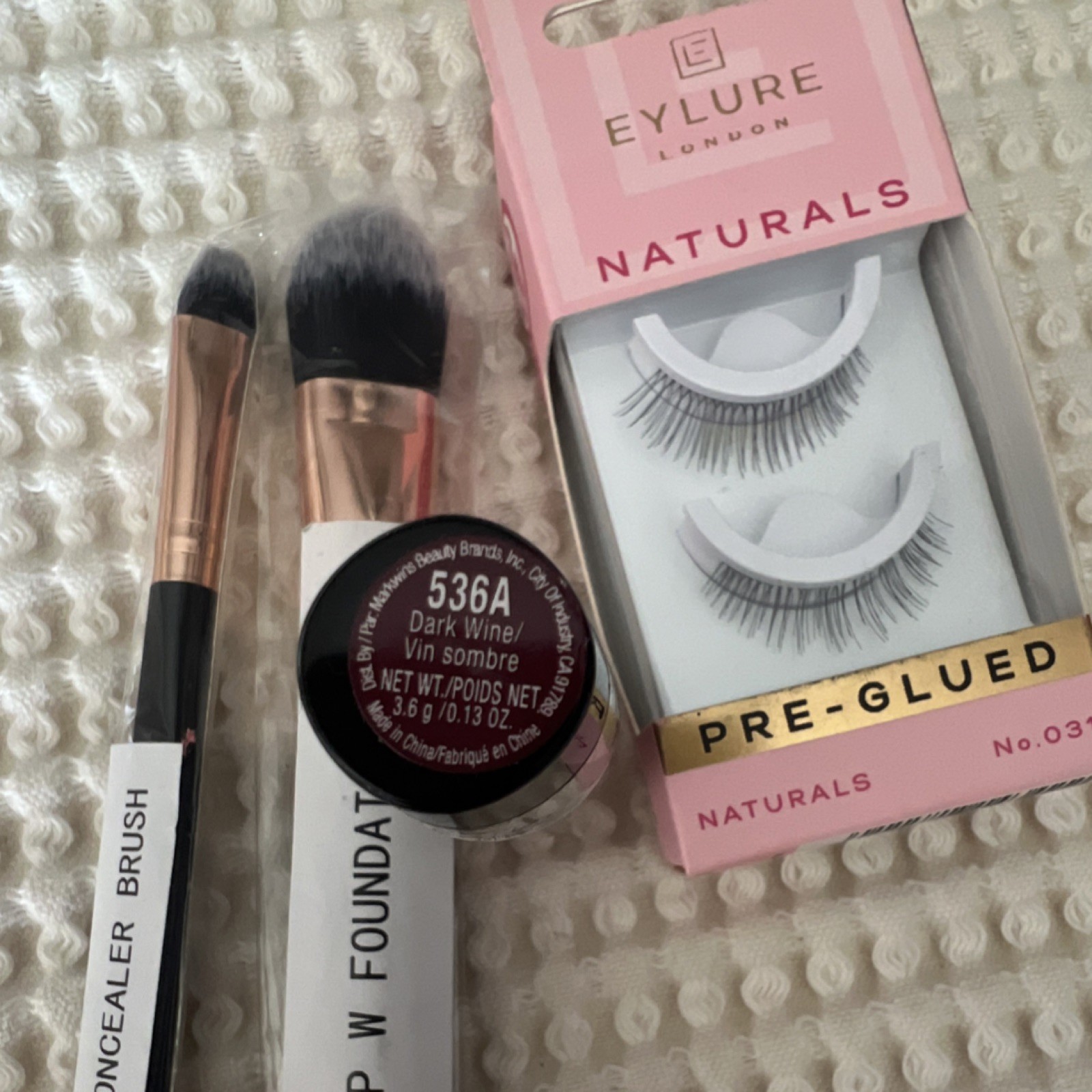Wet n Wild 536A Lipstick, Eylure Naturals No.031 Eyelashes, Brush Lot