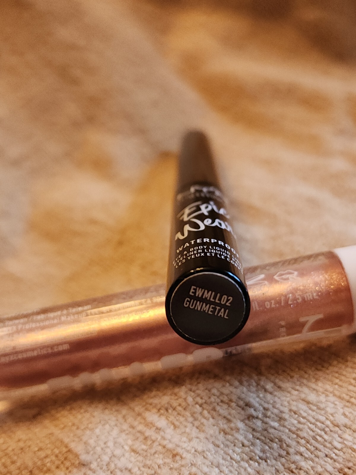 NYX BUNDLE- Filler Instinct Plumping Lip Polish & Epic Wear Liquid Liner