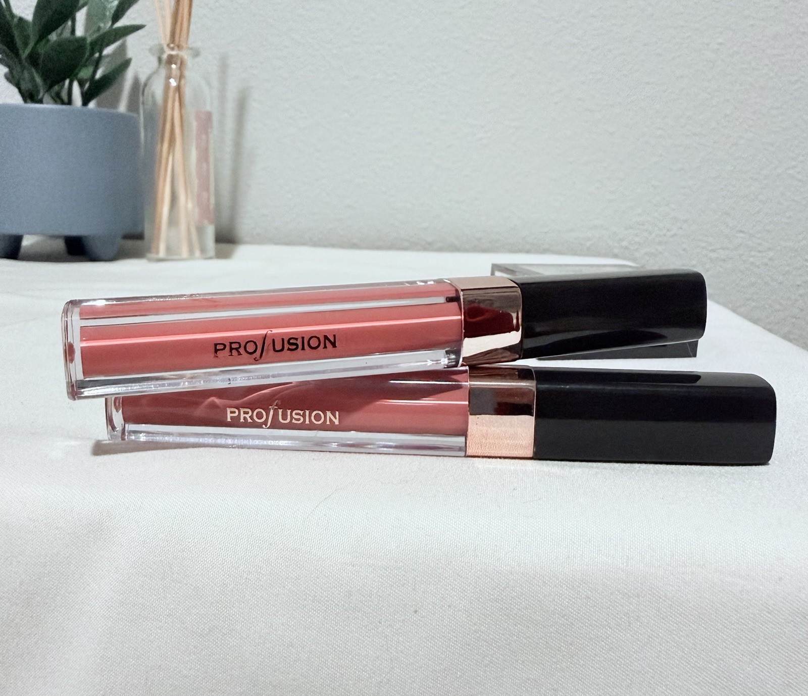 Profusion Makeup Bundle: Bronzer/highlighter Combo, Blush, And 2 Lipglosses