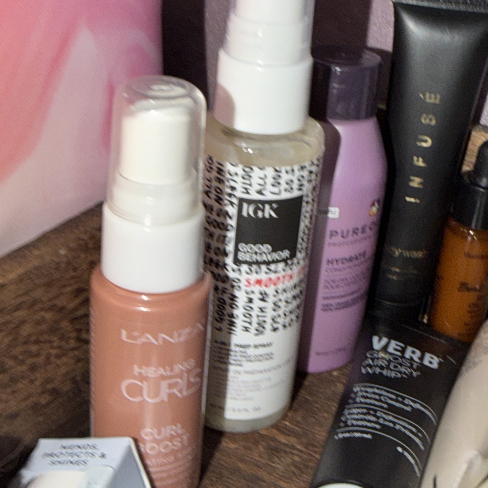 Lot of 30 Deluxe / Travel Size Hair Care, Mixed Beauty Product Samples CC