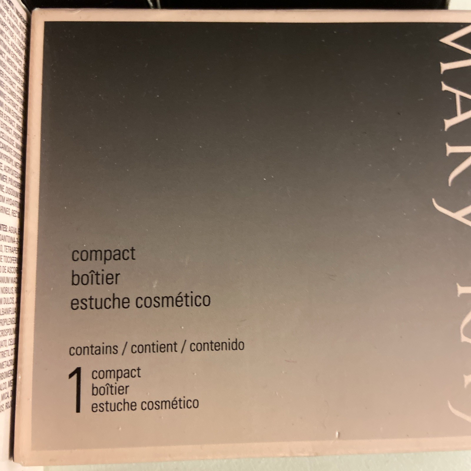Mary Kay Lot Of 15 piece Makeup Please Look Carefully For The Pictures