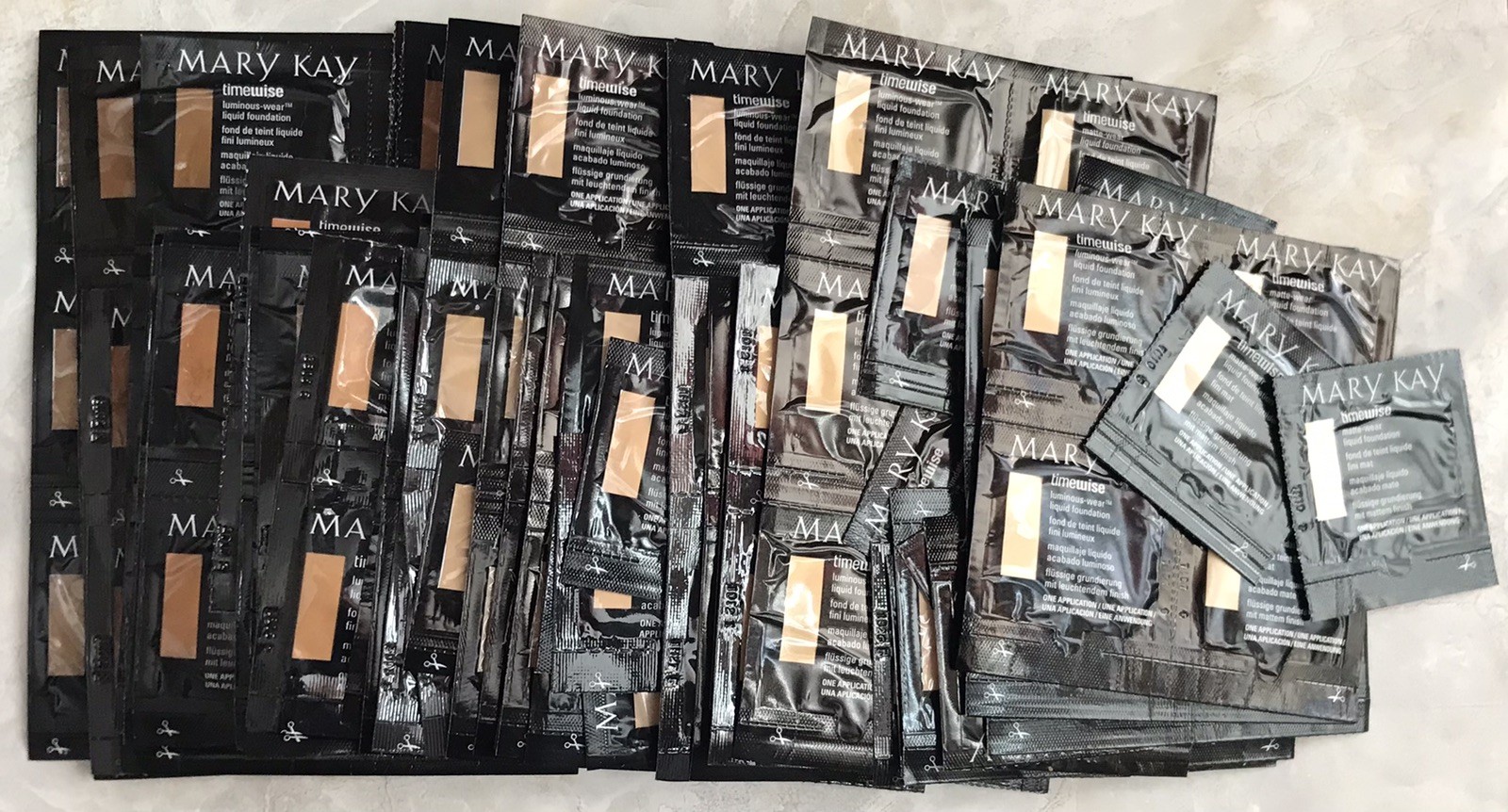 Mary Kay Timewise Matte & Luminous Foundation Ivory Beige Bronze 169 Samples Lot