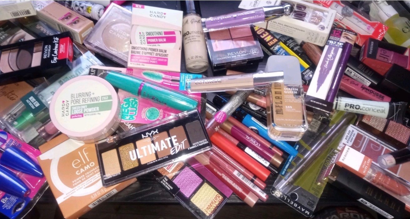 NEW Makeup, Health, Beauty Cosmetics Bundle Lot – 100 Pieces Assorted Wholesale