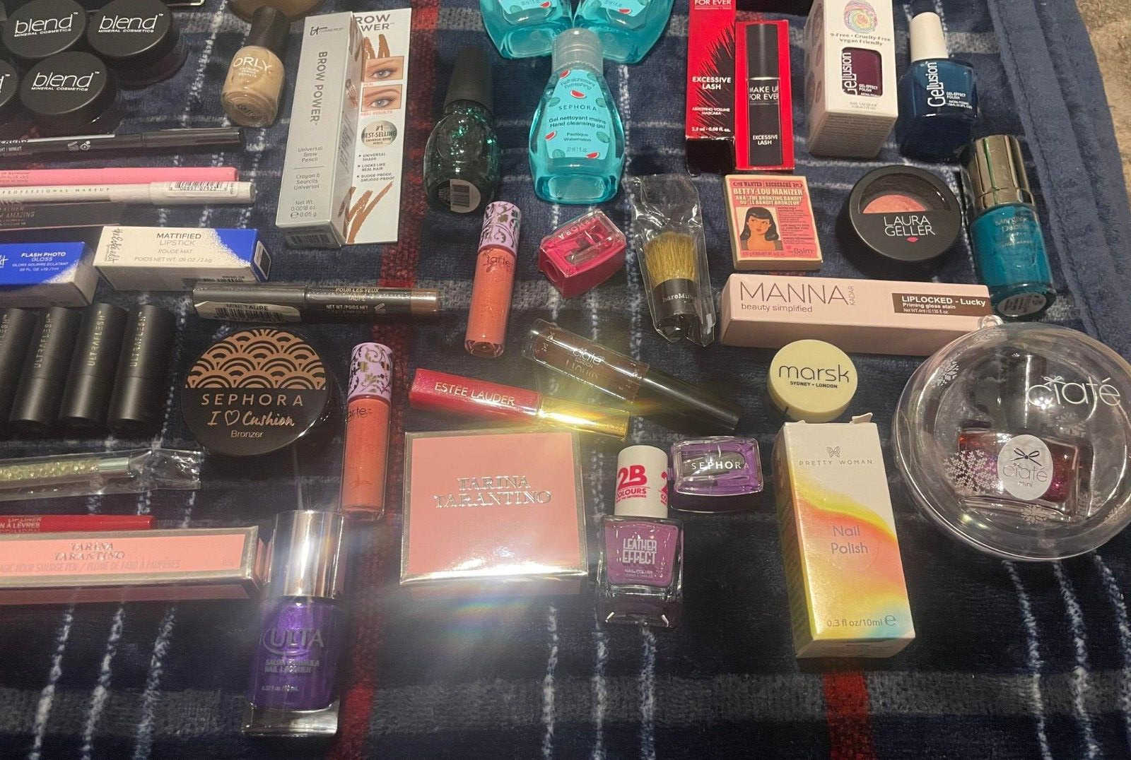 5 Piece Random Makeup Lot + Bag- Clinique, Smashbox, KVD, Tarte,UD, Dior & More