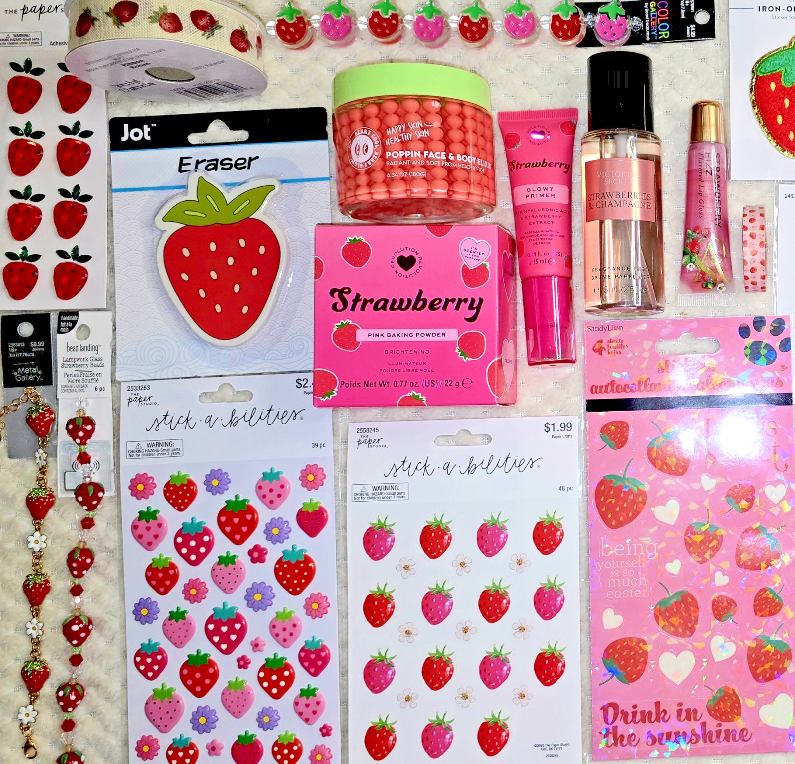 Strawberry Lovers 🍓 HUGE NEW GIFT LOT 30 Pcs Lip Gloss Balm Setting Powder