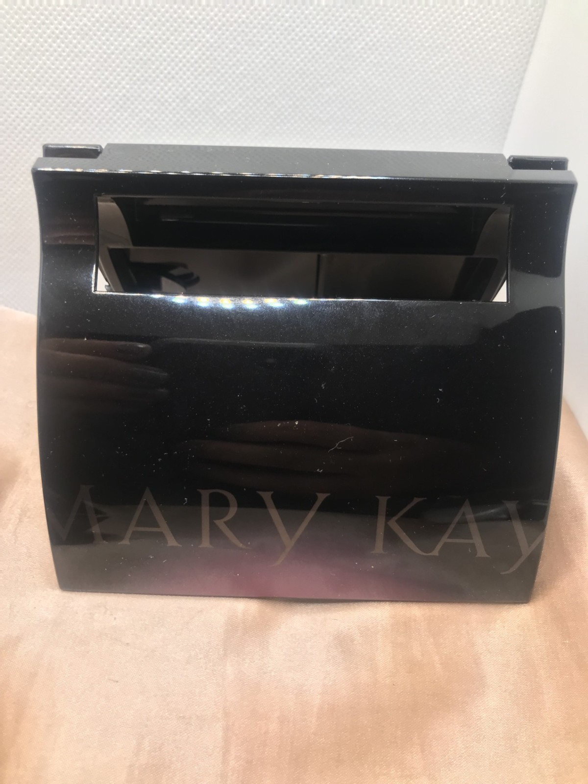 Mary Kay Compacts, Lip Pencil, Mini Brushes and Hand Cream Lot. 10 Pieces ~ New!