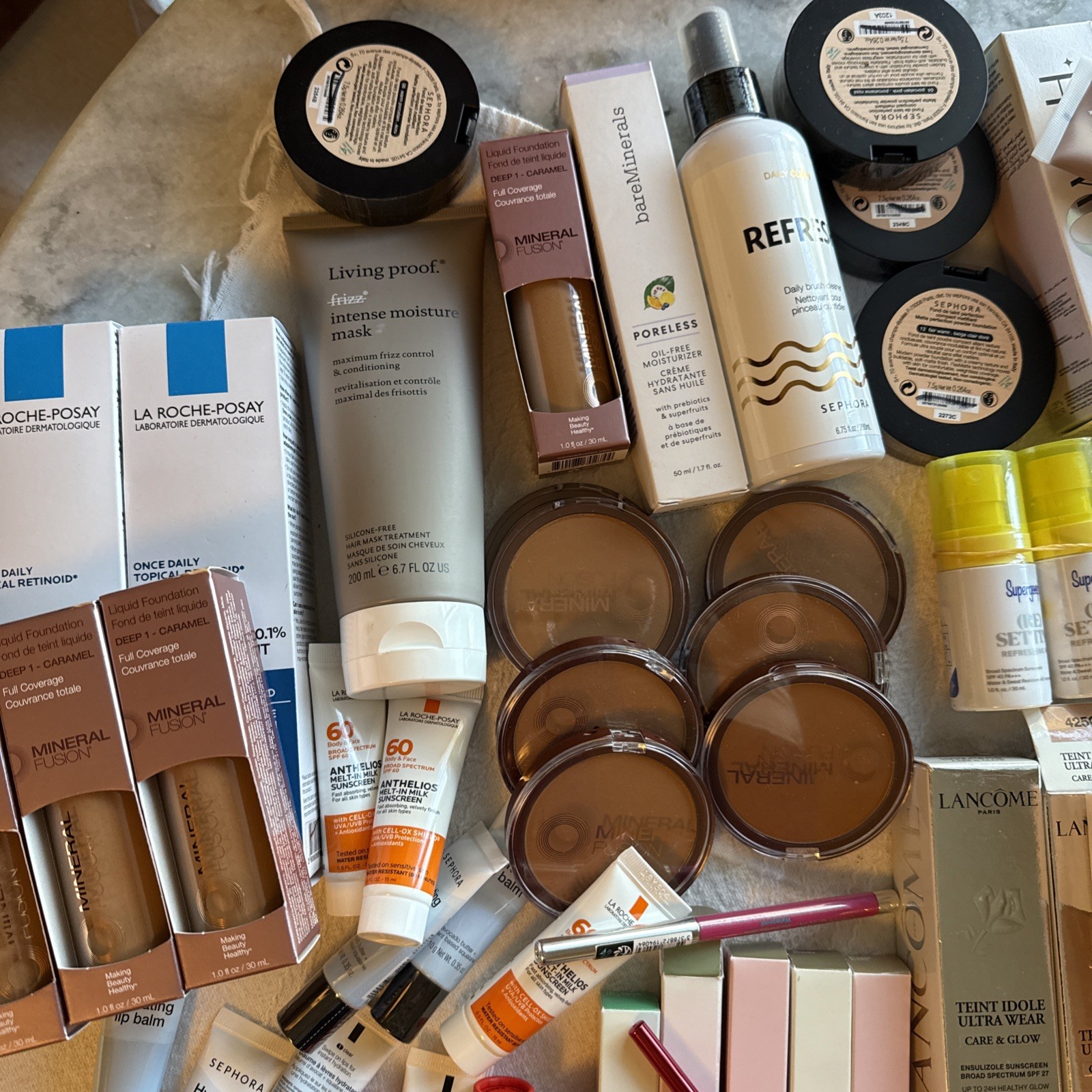 High-End Beauty Mystery 5 Pieces Box Sephora La Roche Lancôme Hudabeauty Fullsz