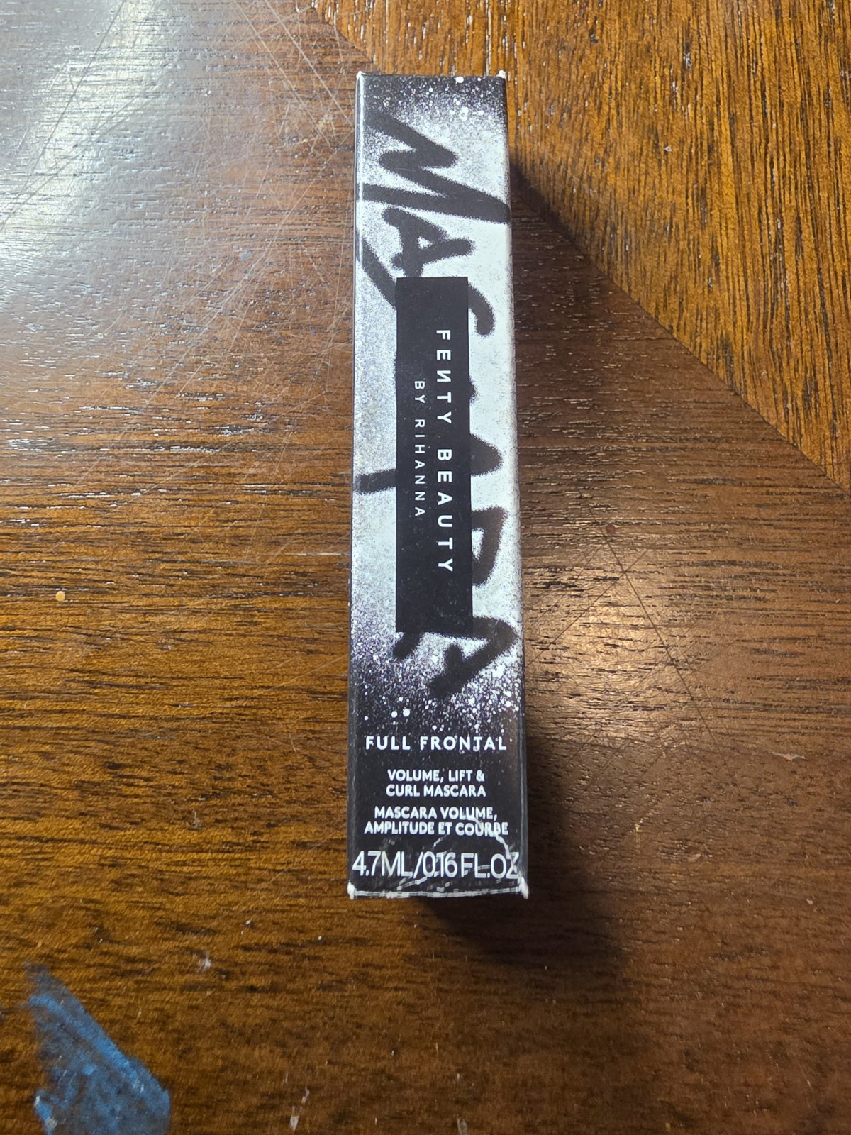 Fenty Beauty Pro Filt’r Instant Retouch Primer Soft Matte Full Frontal Mascara