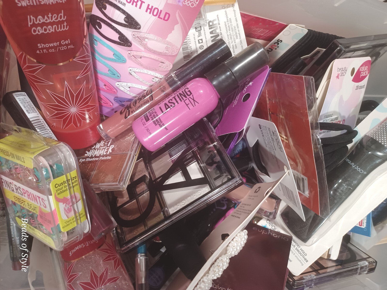11 pc Mixed MAKEUP BEAUTY Lot Cosmetic Bundle Lots Skin , Self Care Cosmetics