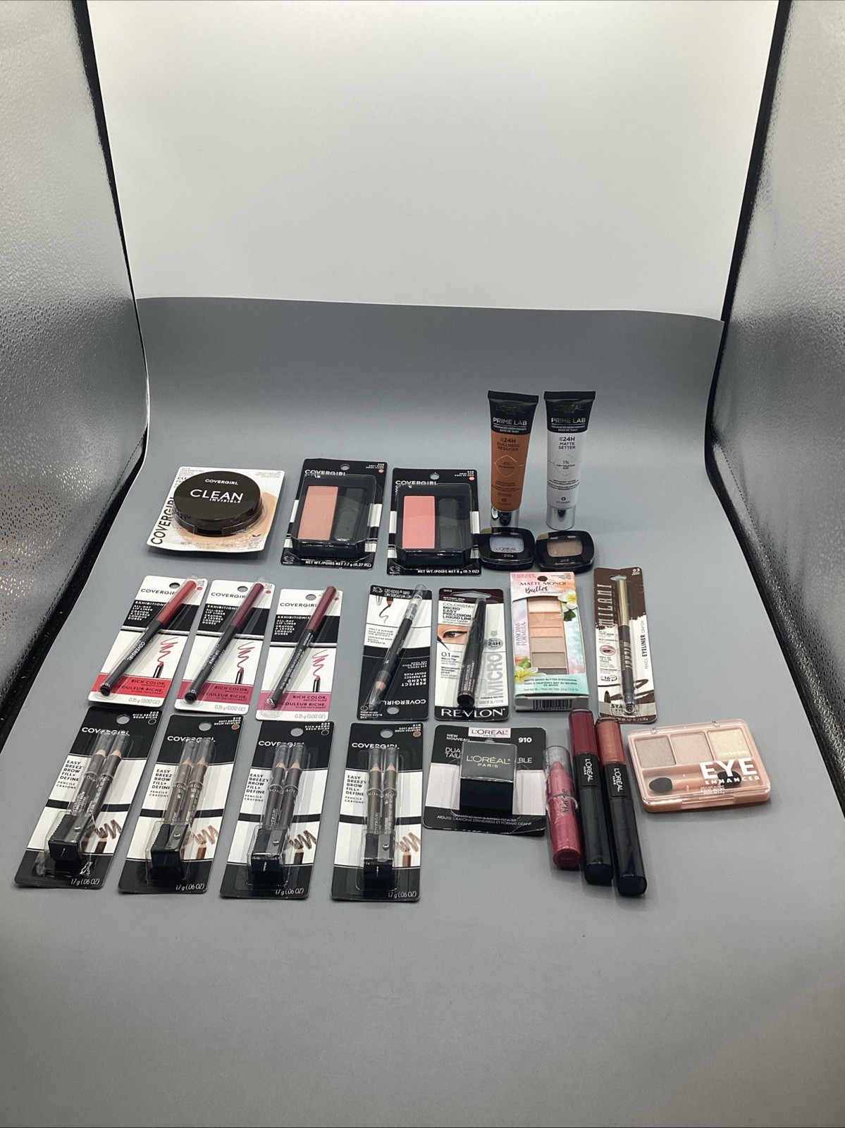 (23) Covergirl/L’oreal/Matte Monoi Wholesale Make-Up Lot-BRAND NEW!!!