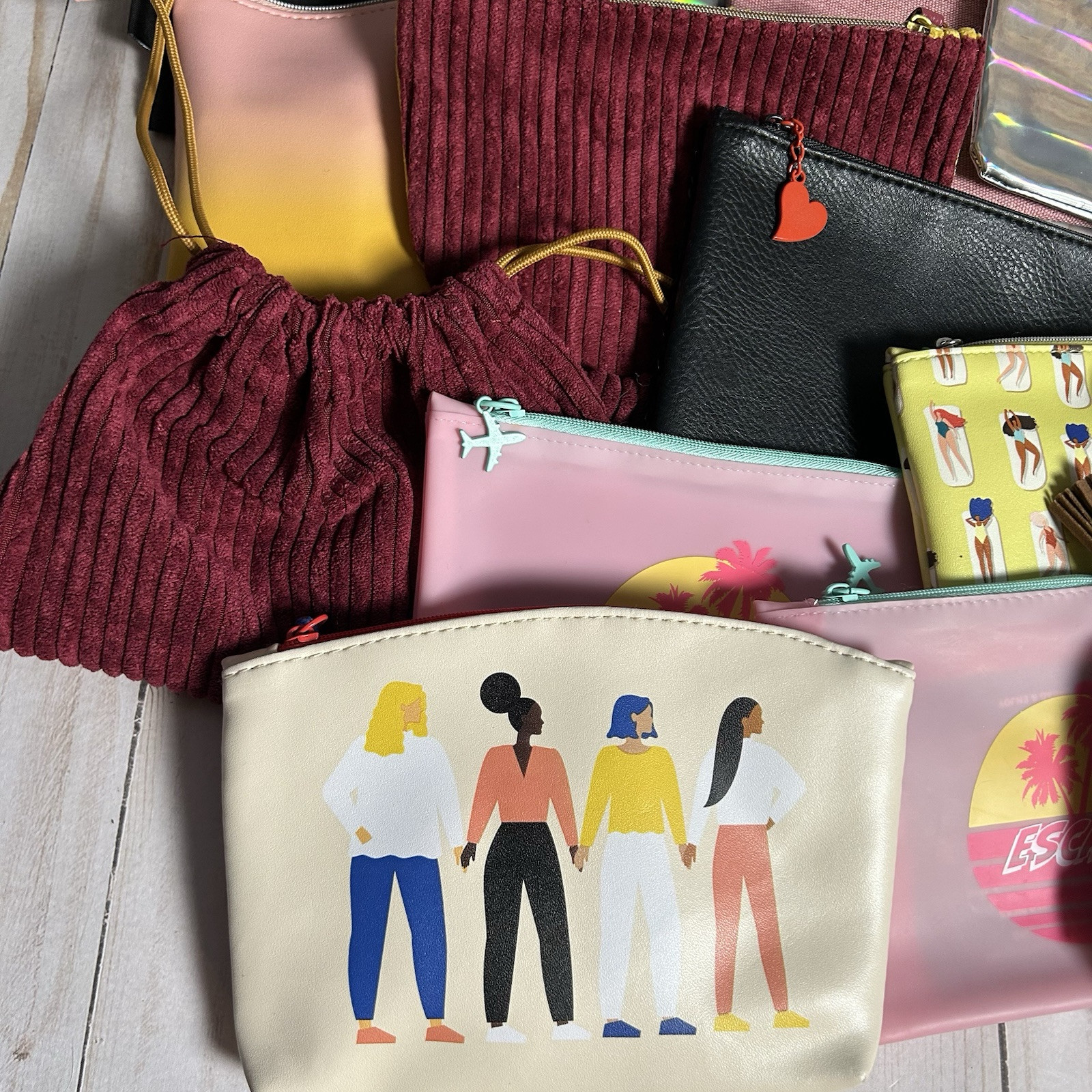 IPSY 16 Bag Lot Cheetah Leopard Velvet Red Yellow Green Pink Black Makeup #25