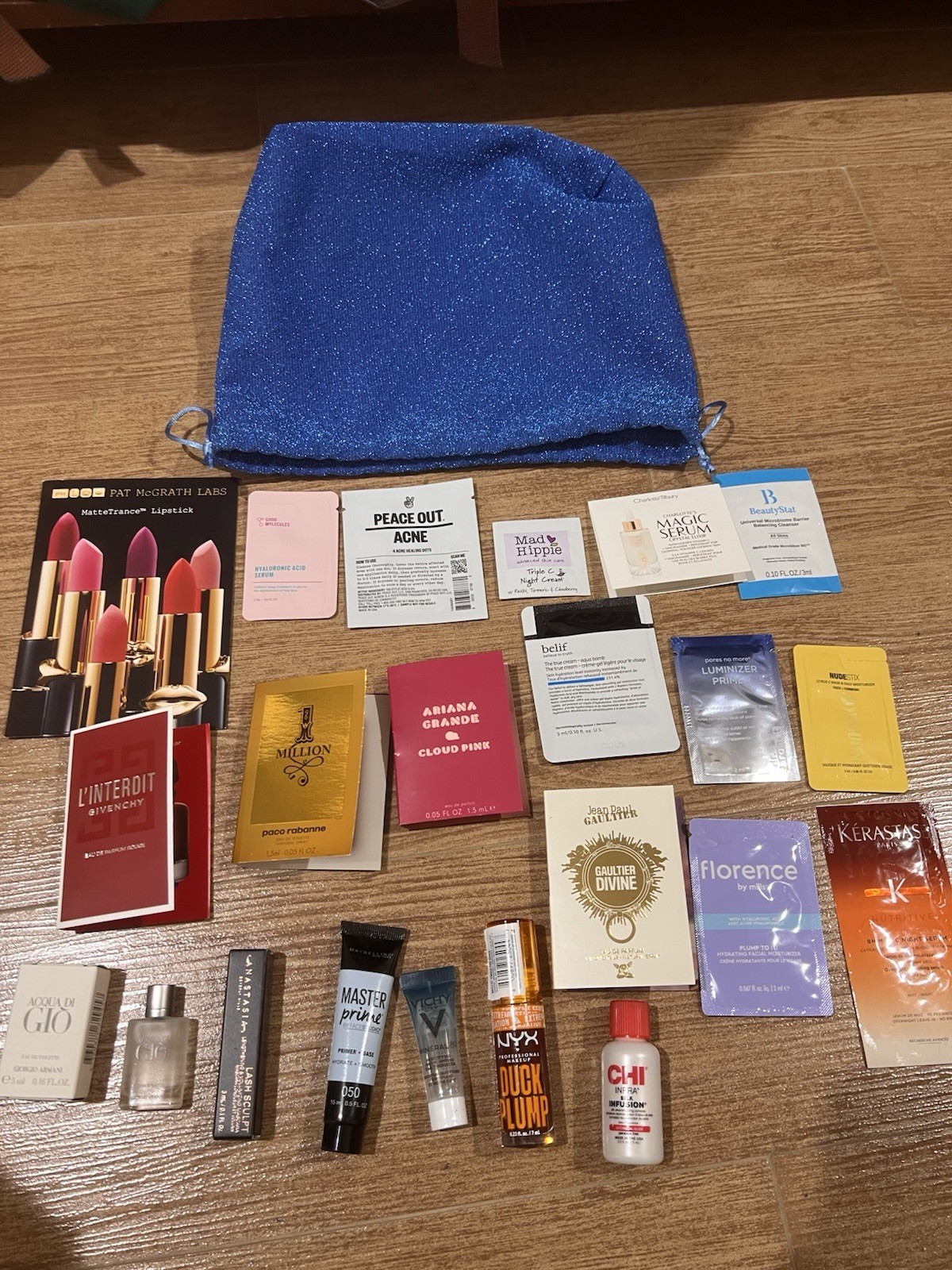 Travel/ Sample/ Full Sz Make Up, Prestige Perfume, Hair Skin LOT 22 Pc & Pouch P