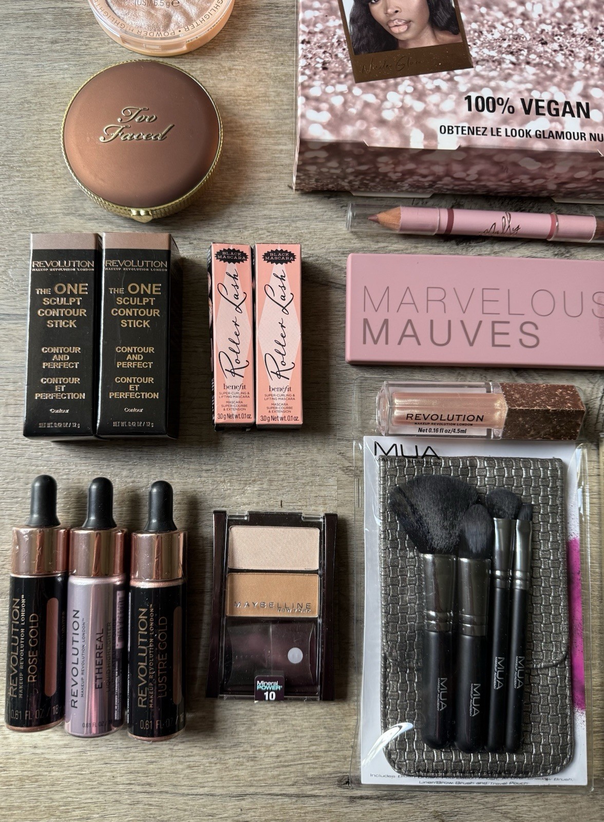 BEAUTY MAKEUP Mixed Lot Bundle – 30pc Too Faced Benefit Morphe Revolution NARS