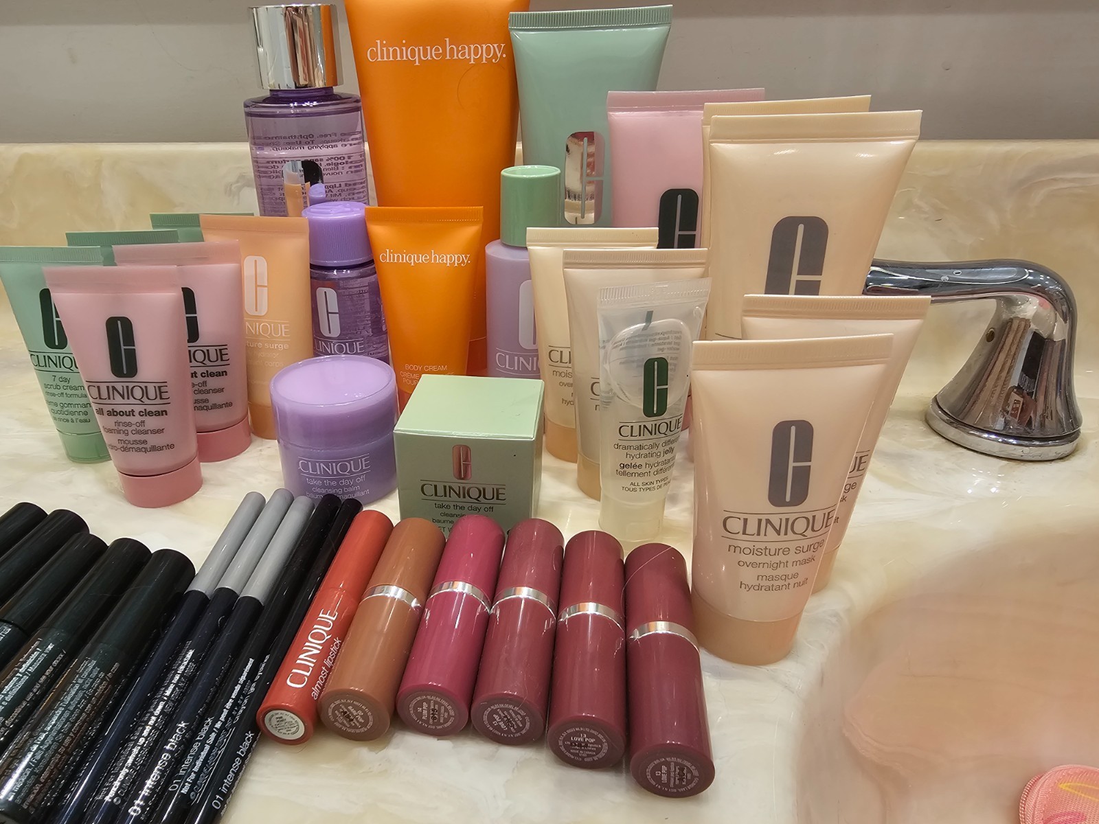 Clinique Beauty Lot of 50+ Items, Brand New, Some Full Sizes + Bonuses