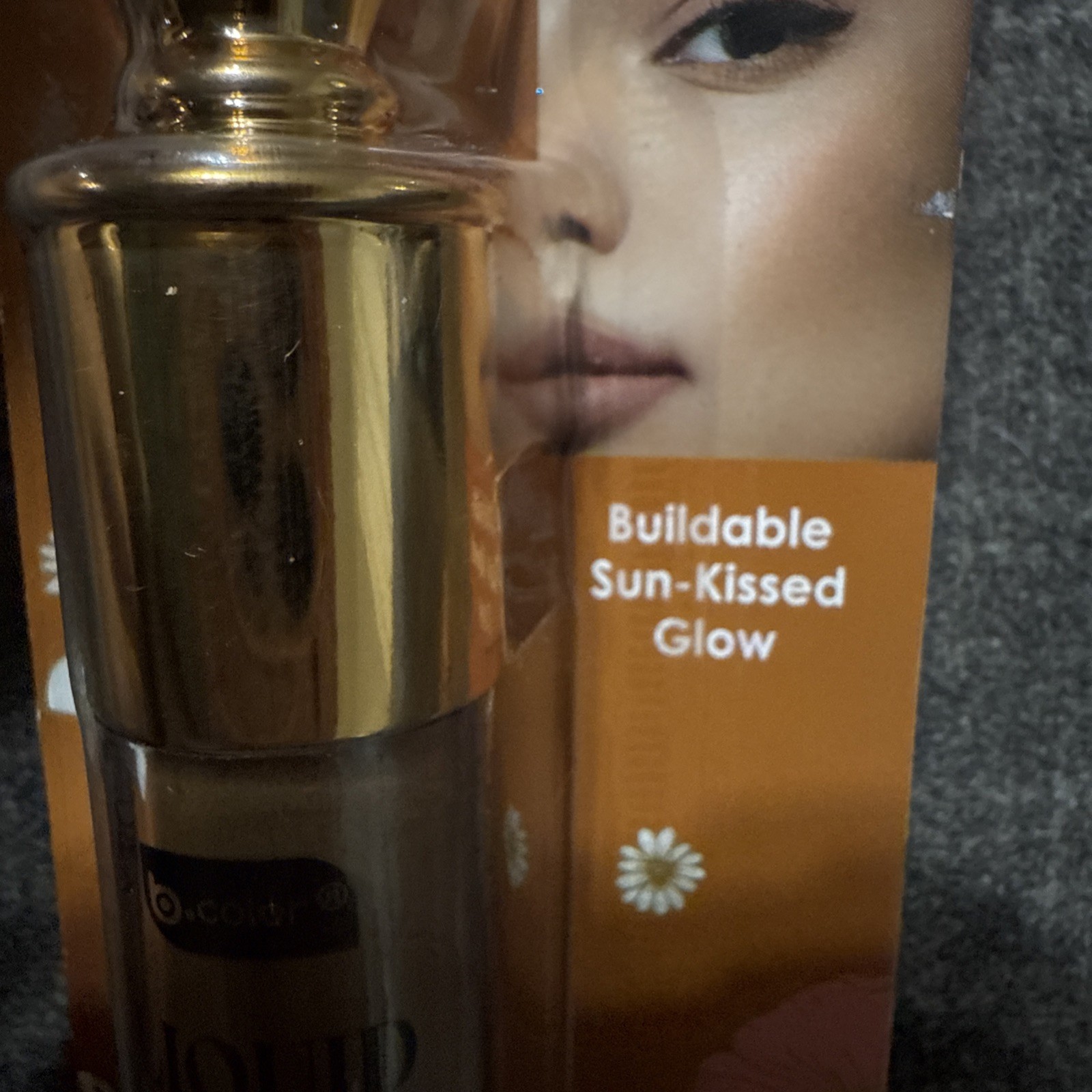 B.COLOR Liquid Bronzer – Radiant Tan – 0.15 fl oz