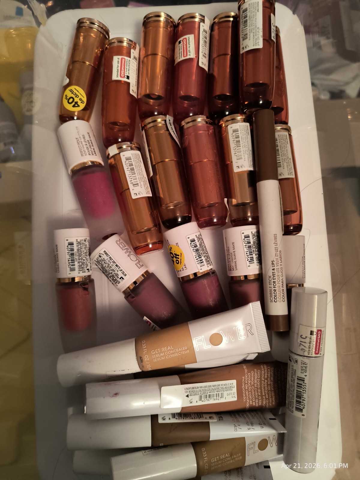 25 Piece Beauty Makeup Lot Face Lips Eyes Revlon Almay LA Girl Revolution Joah++