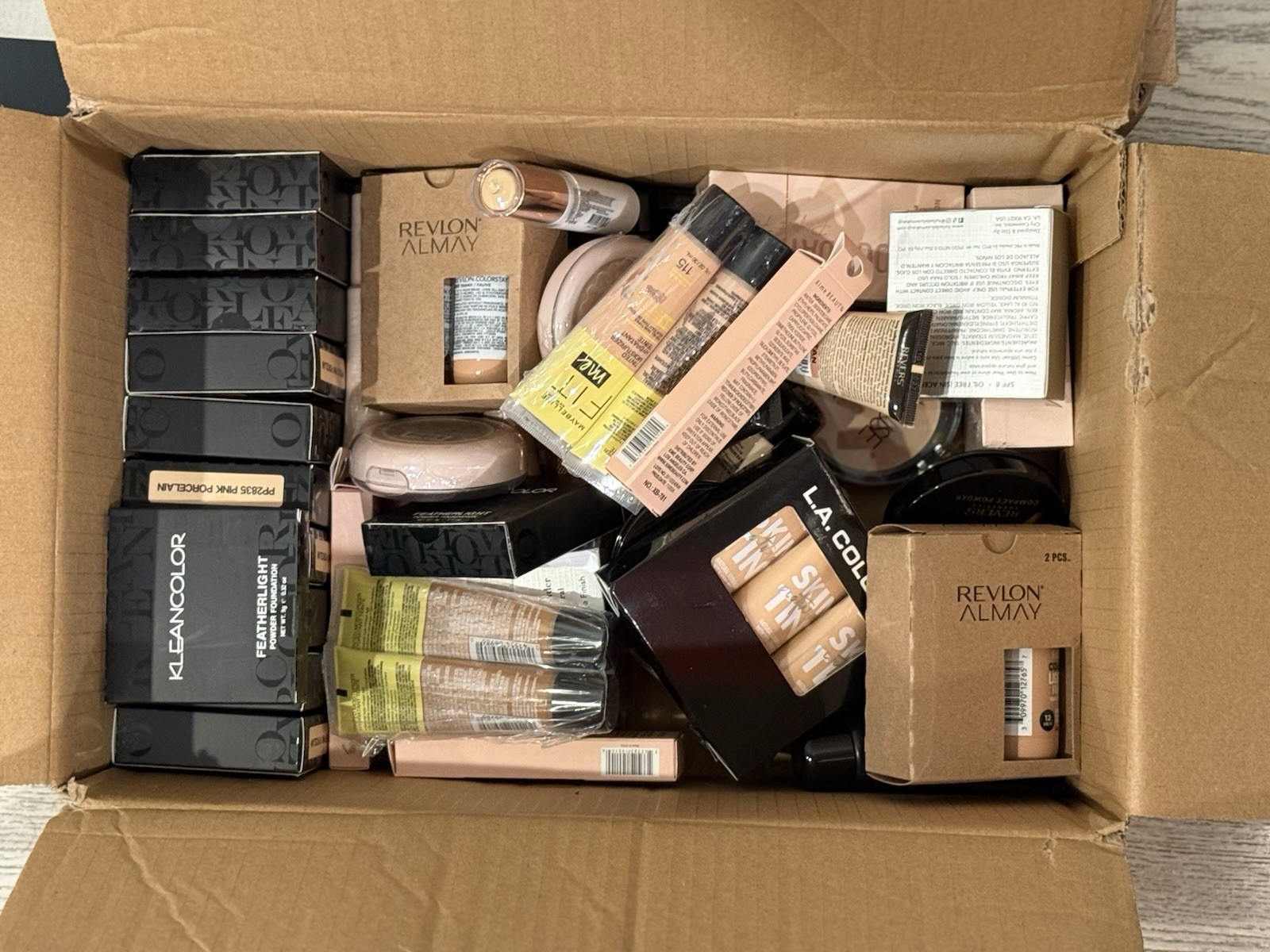 Premium Cosmetic Mix 50 Pc