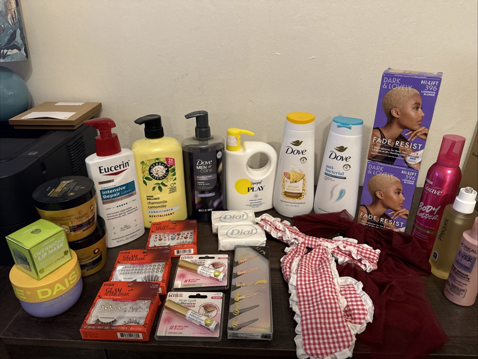 MIXED LOT OF HEALTH AND BEAUTY PRODUCTS(LOT #3)-ALL NEW